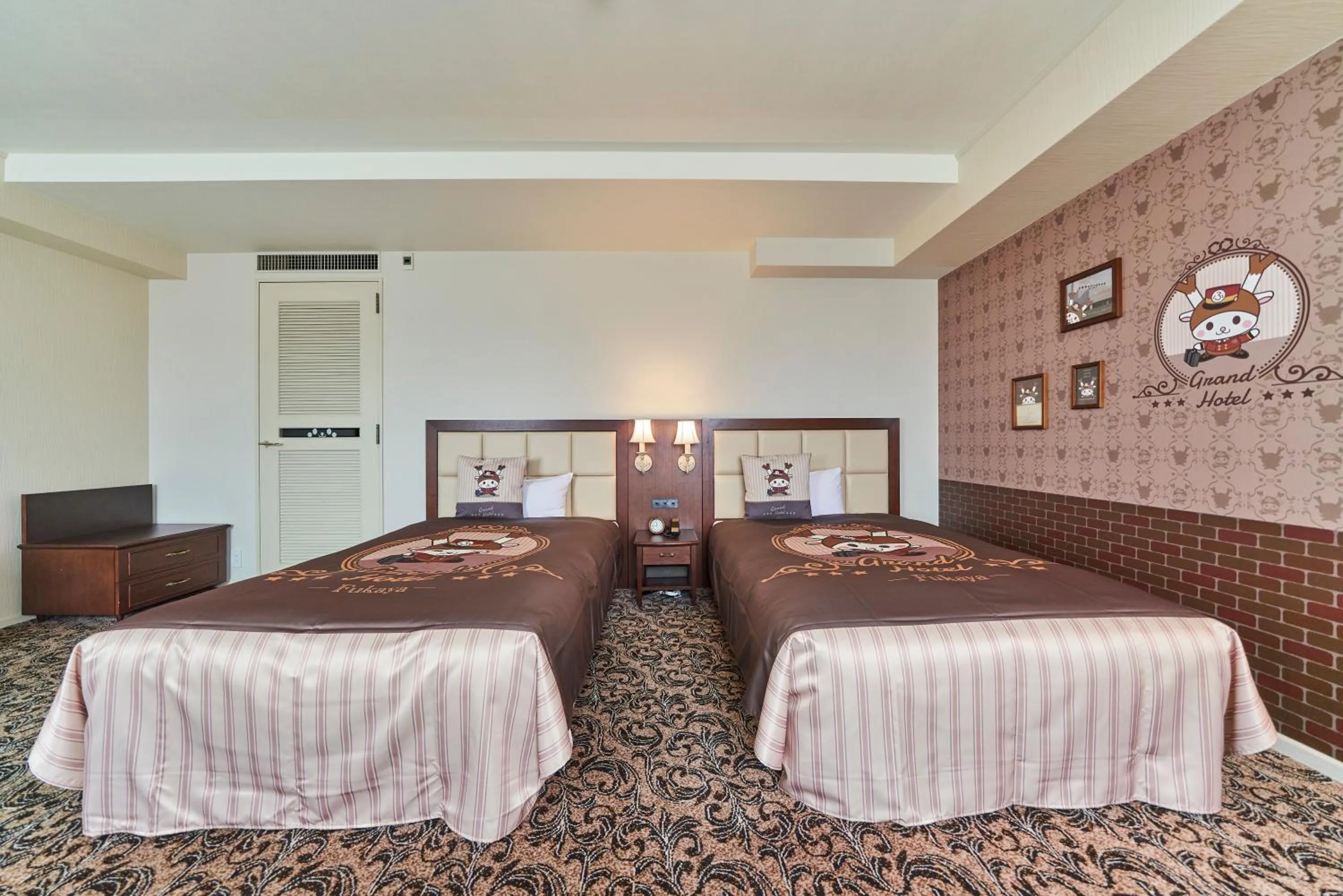 Photo of the whole room, Bed in Saitama Grand Hotel Fukaya