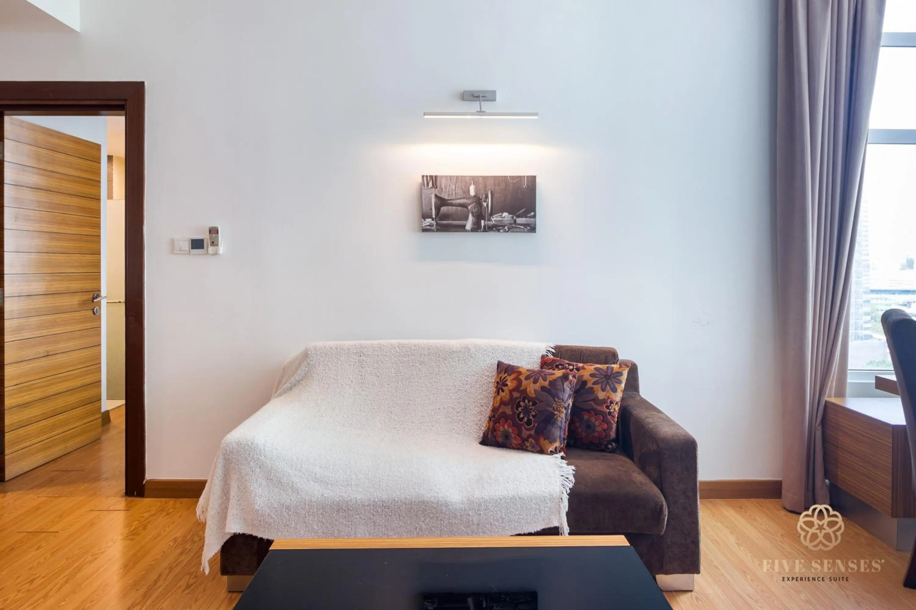 Living room, Bed in Dua Sentral Kuala Lumpur, Roam