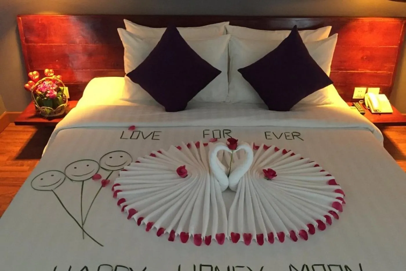 Bed in Siem Reap Tevi Residence