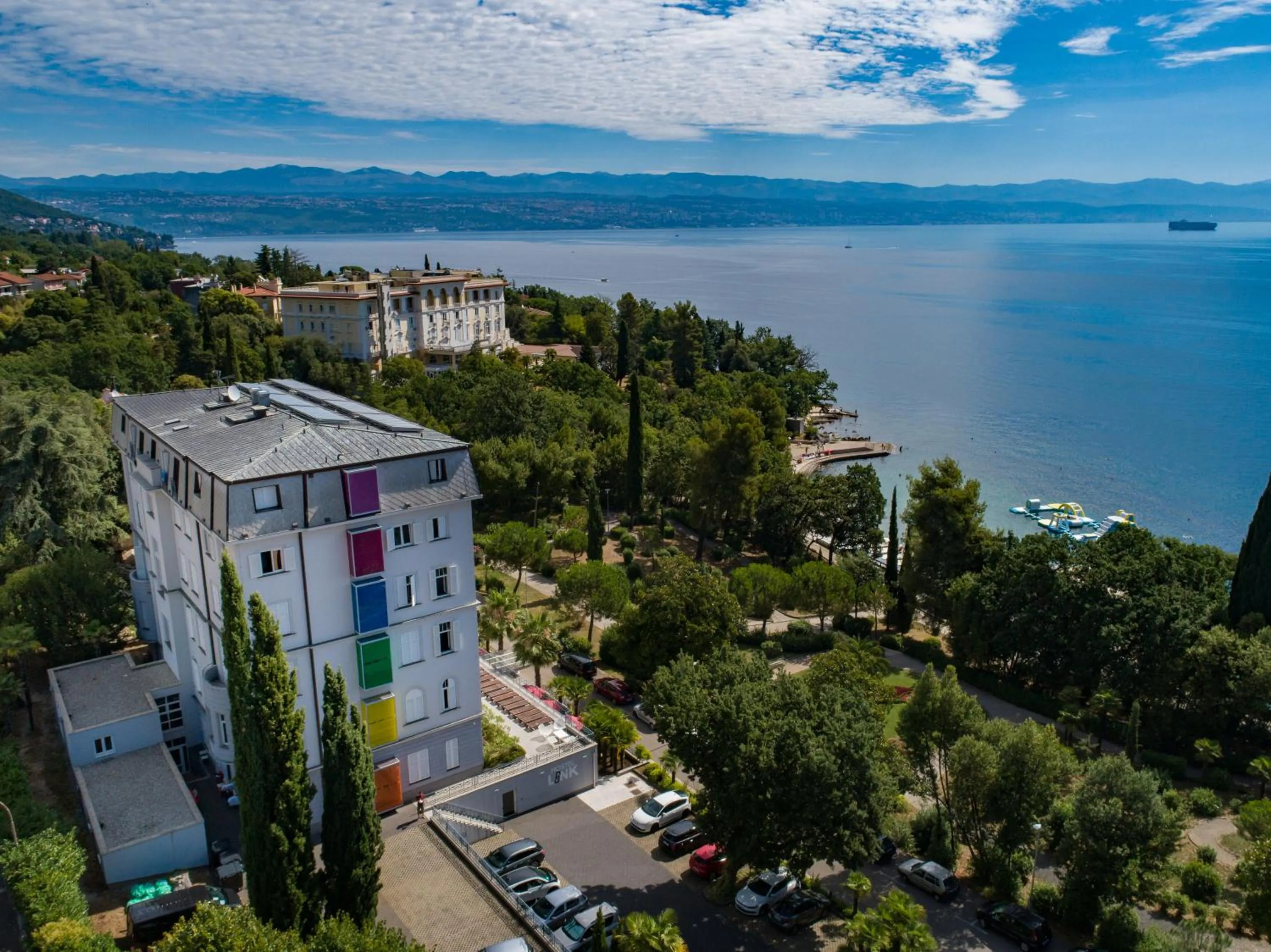 Property building in Hostel Link