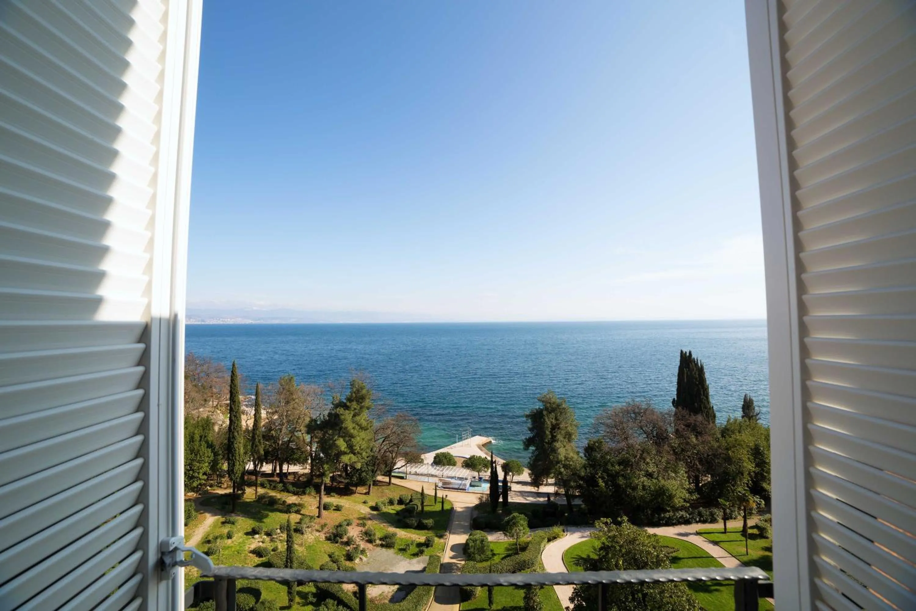 View (from property/room) in Hostel Link