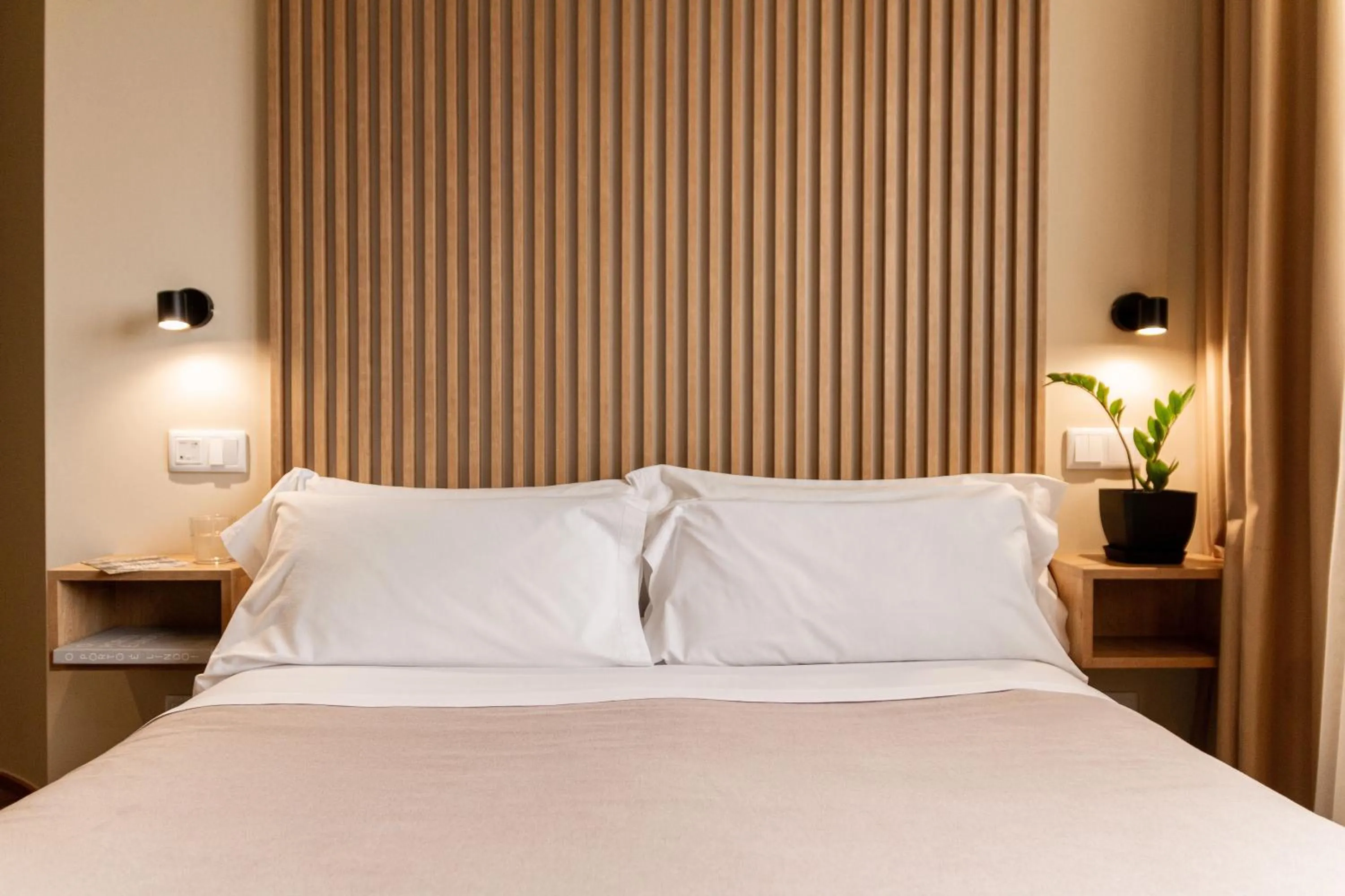 Bed in room Select Porto