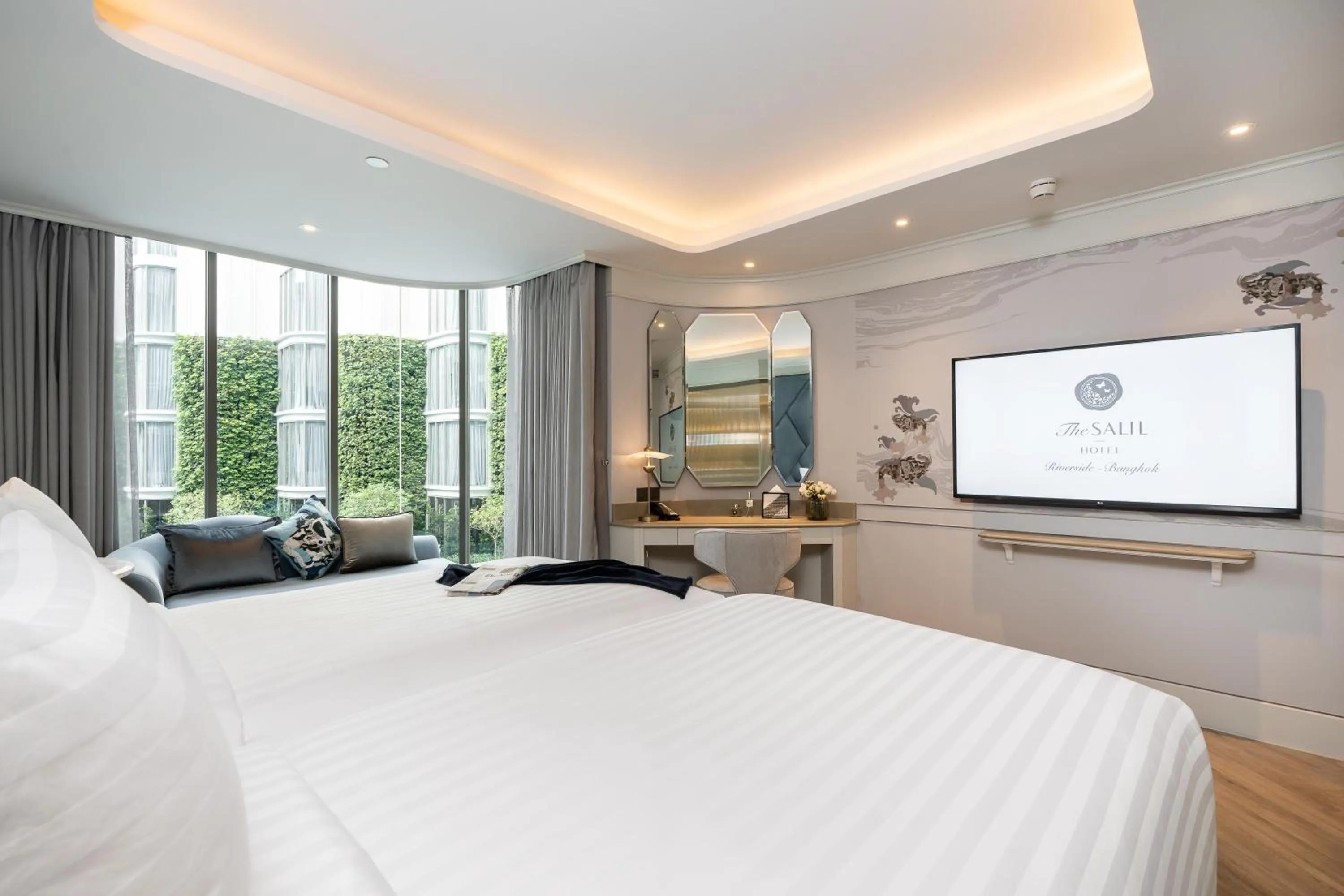 Photo of the whole room, Bed in The Salil Hotel Riverside Bangkok