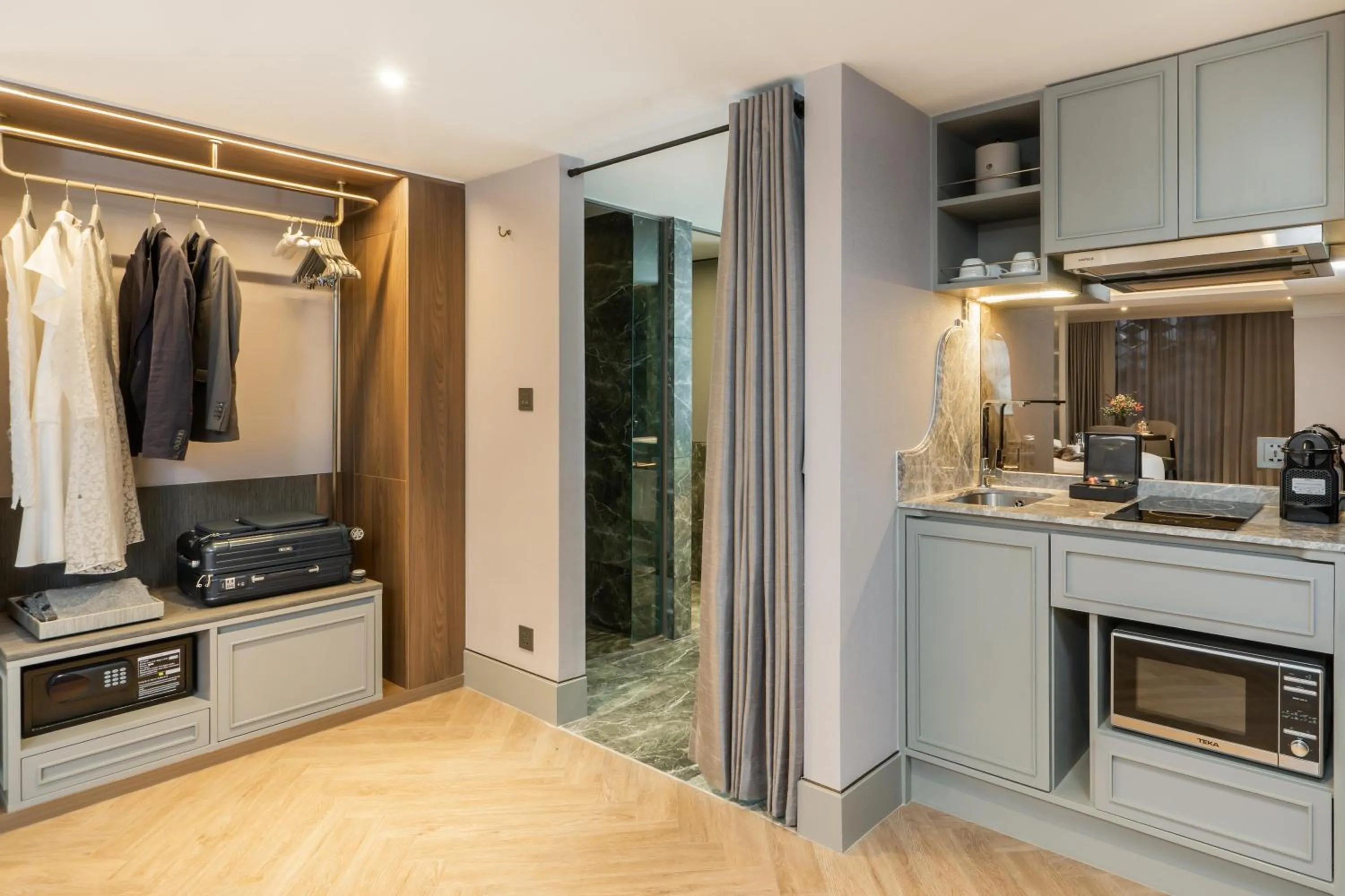 Photo of the whole room in The Salil Hotel Riverside Bangkok