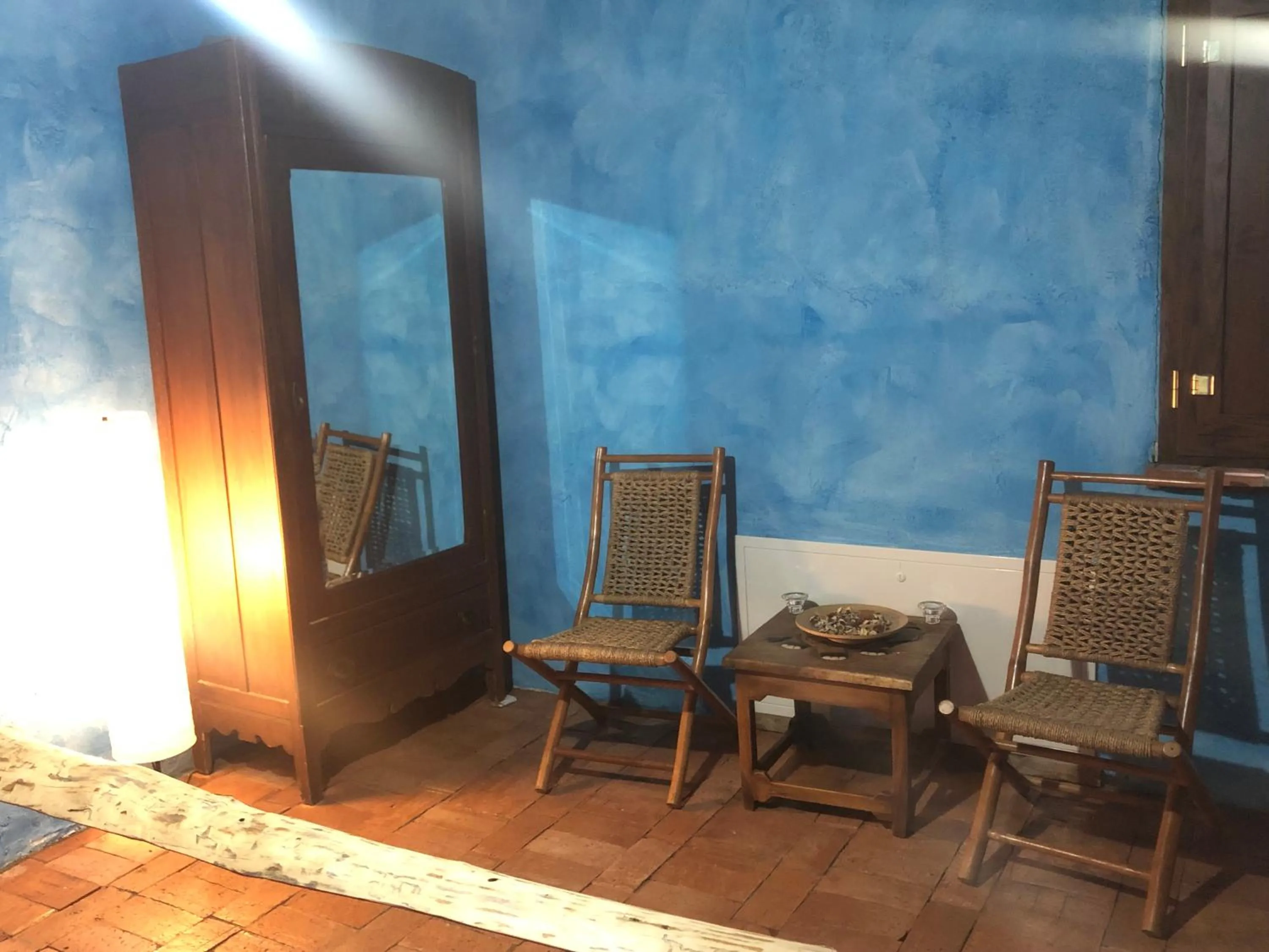 Seating area in Il Favogoloso