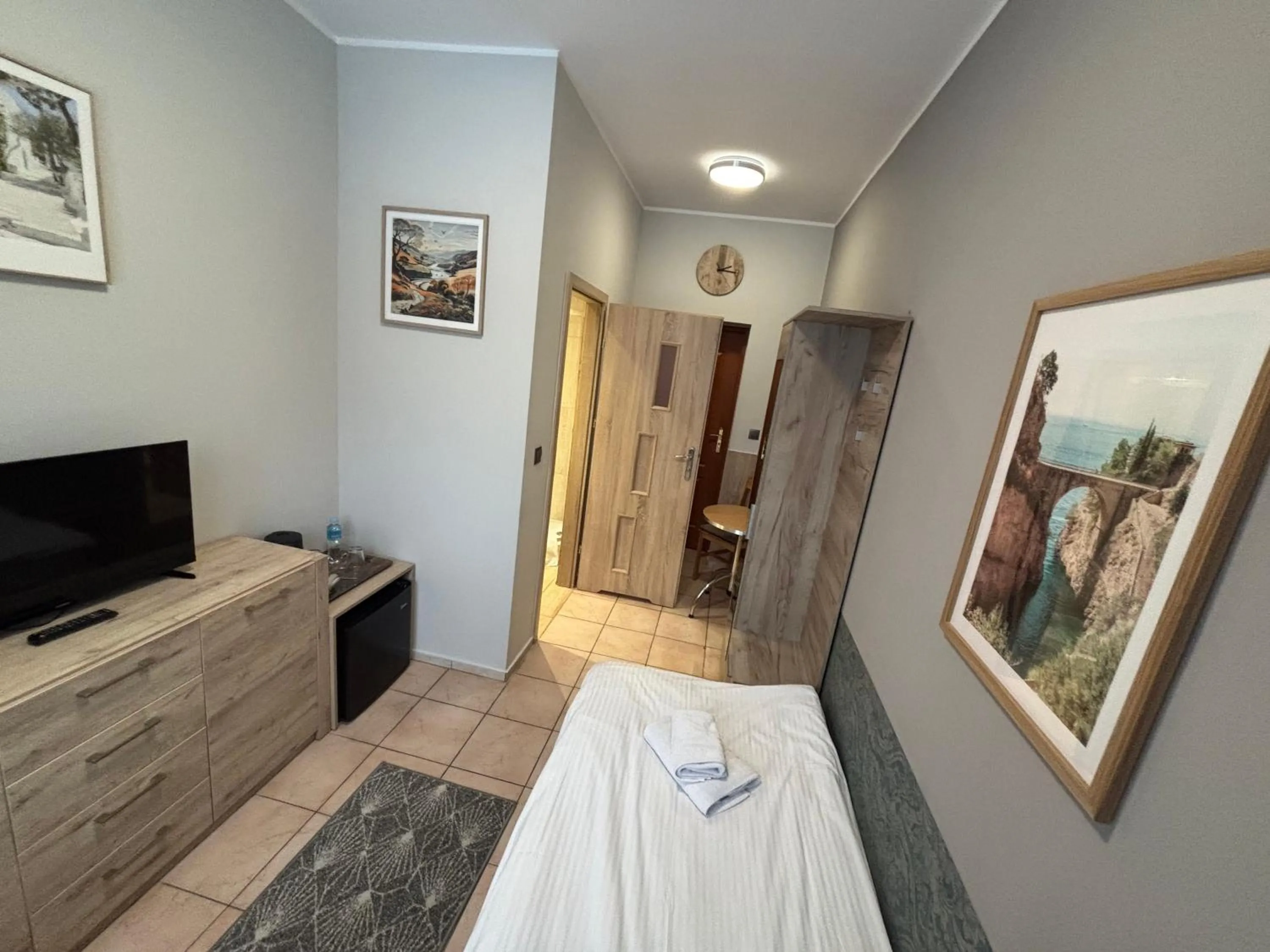 Bed in Hotel Ava