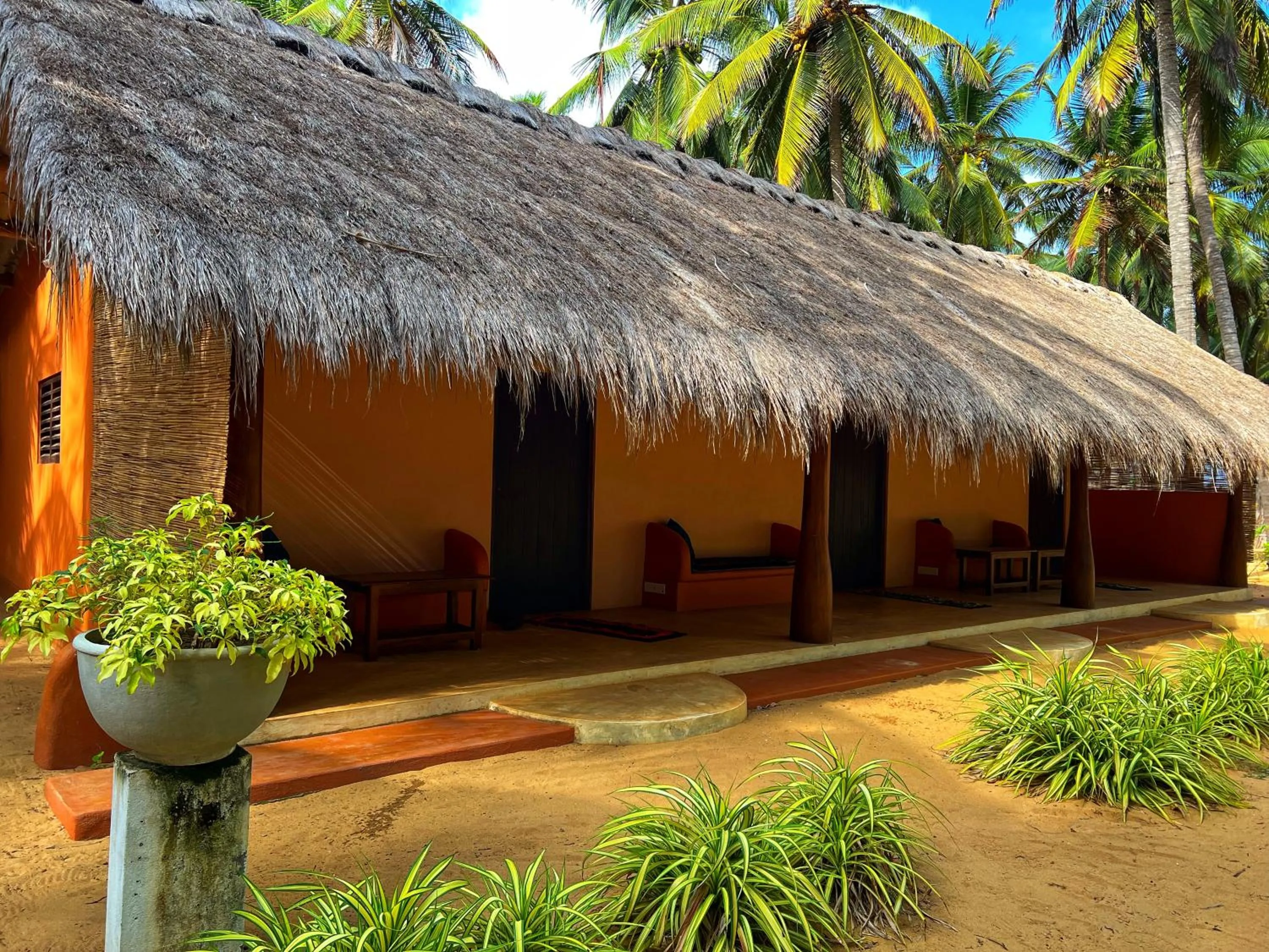 Property building in Roshanne Beach Resort, Kalpitiya