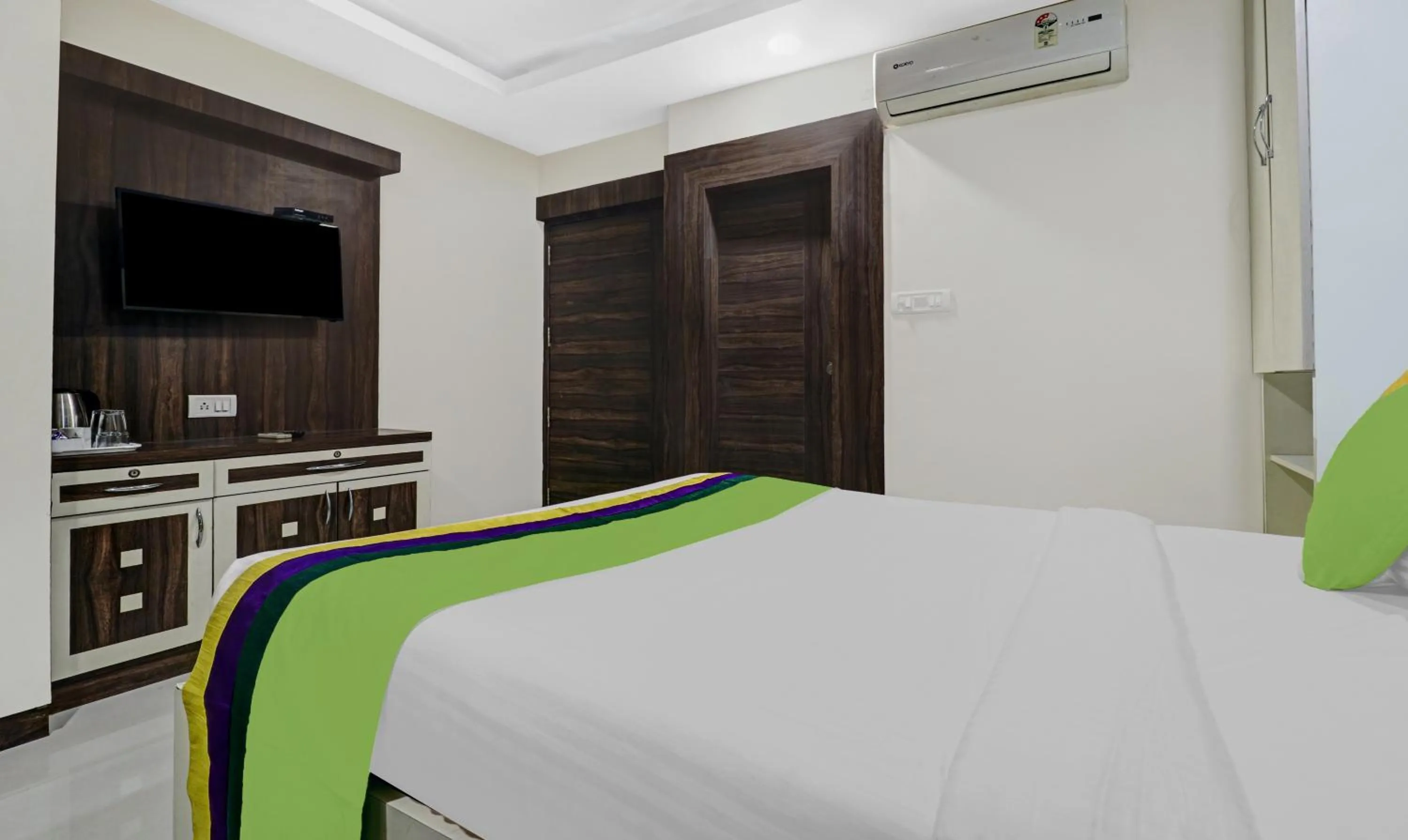 Bedroom, Bed in Treebo Elite Premium Homes