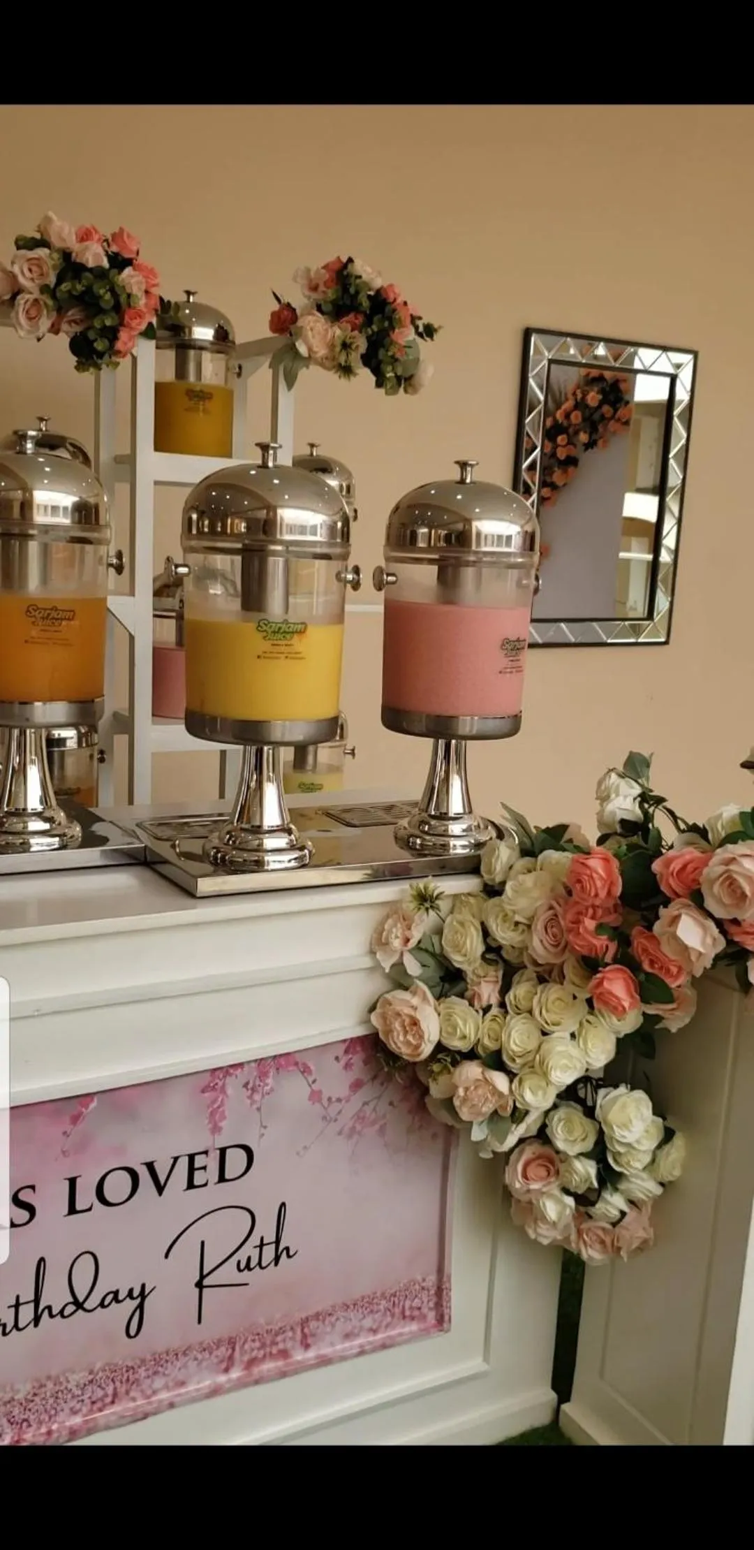 Restaurant/places to eat in The Voice Hotel