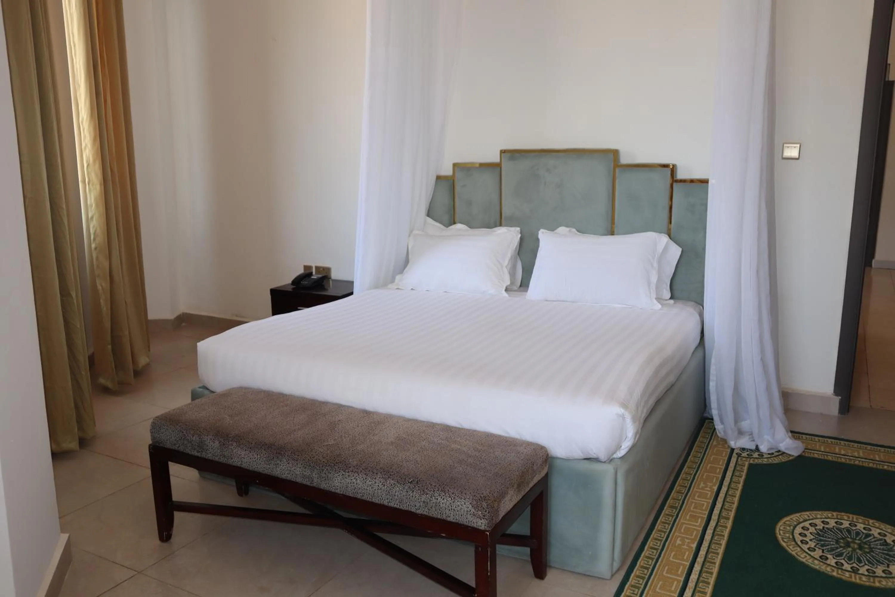 Photo of the whole room in The Voice Hotel