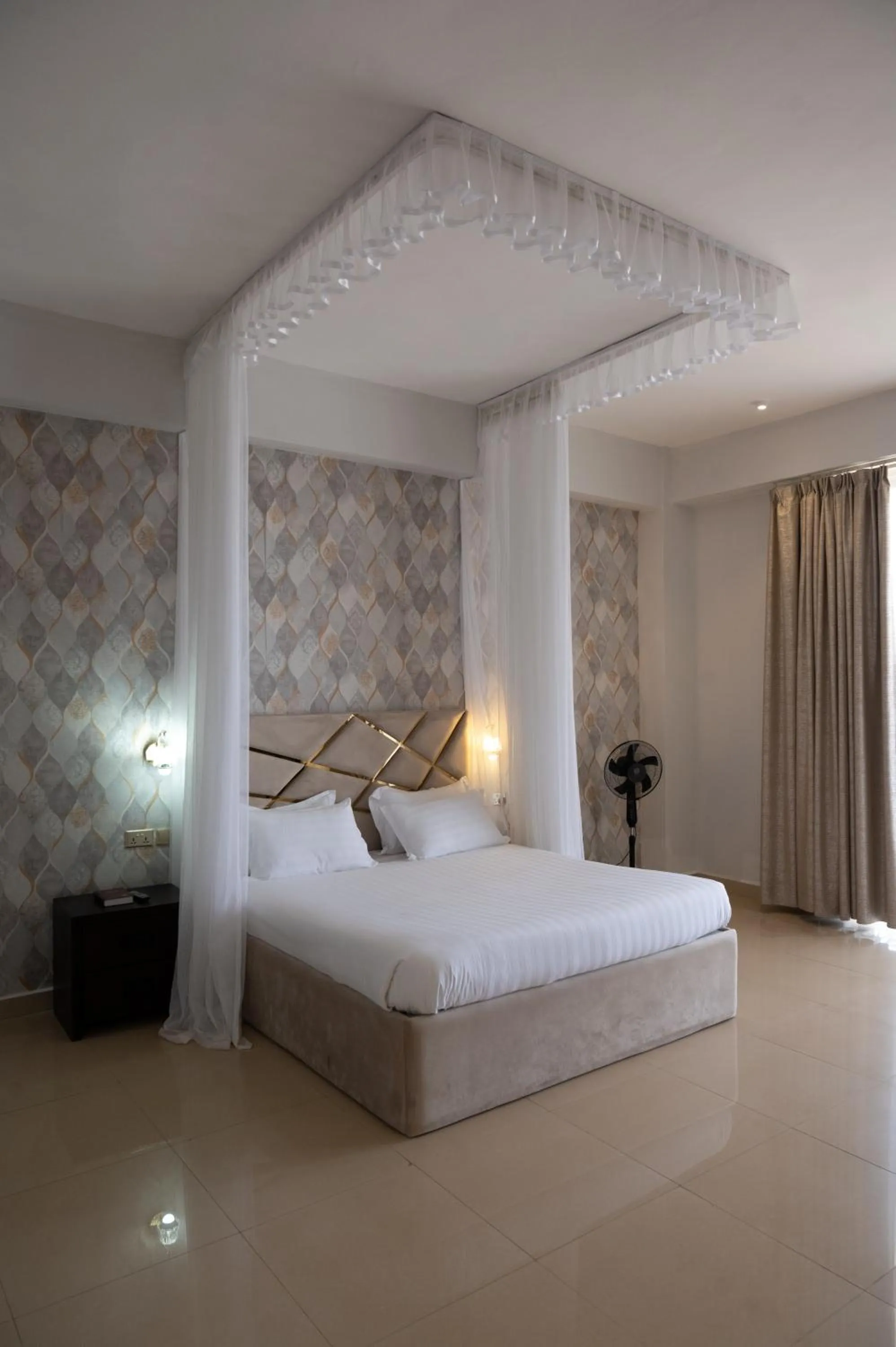 Photo of the whole room in The Voice Hotel