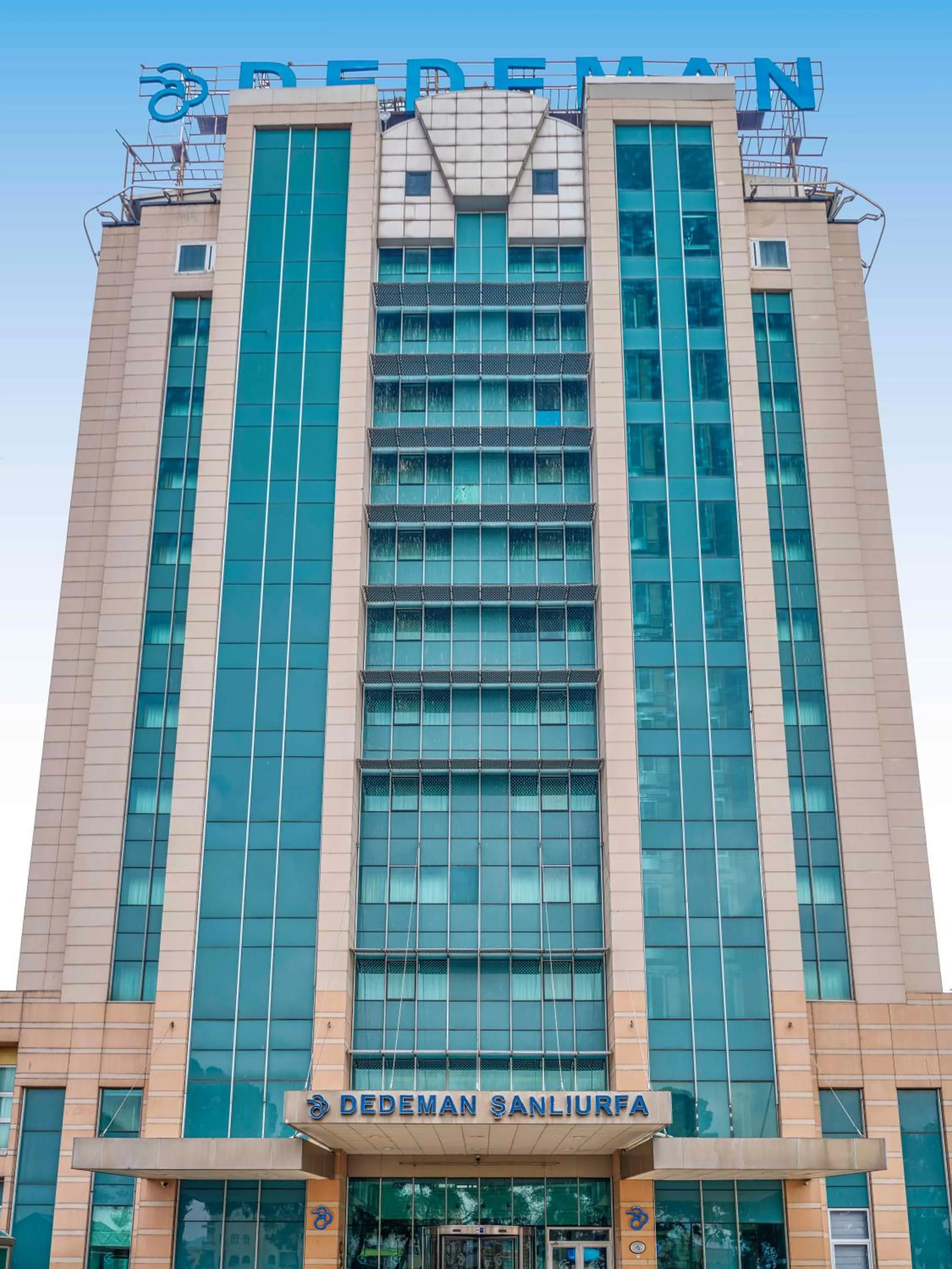 Property building in Dedeman Sanliurfa