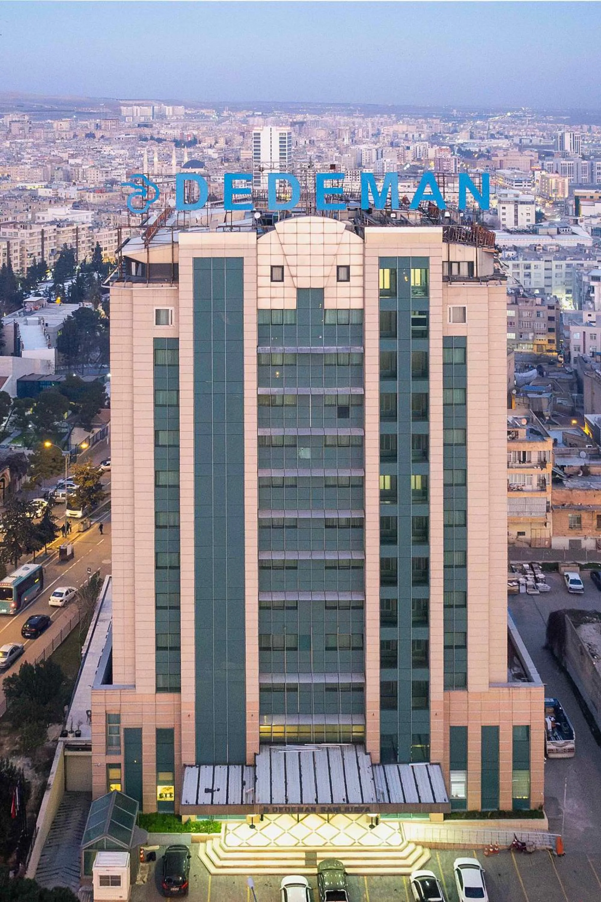 Property building in Dedeman Sanliurfa
