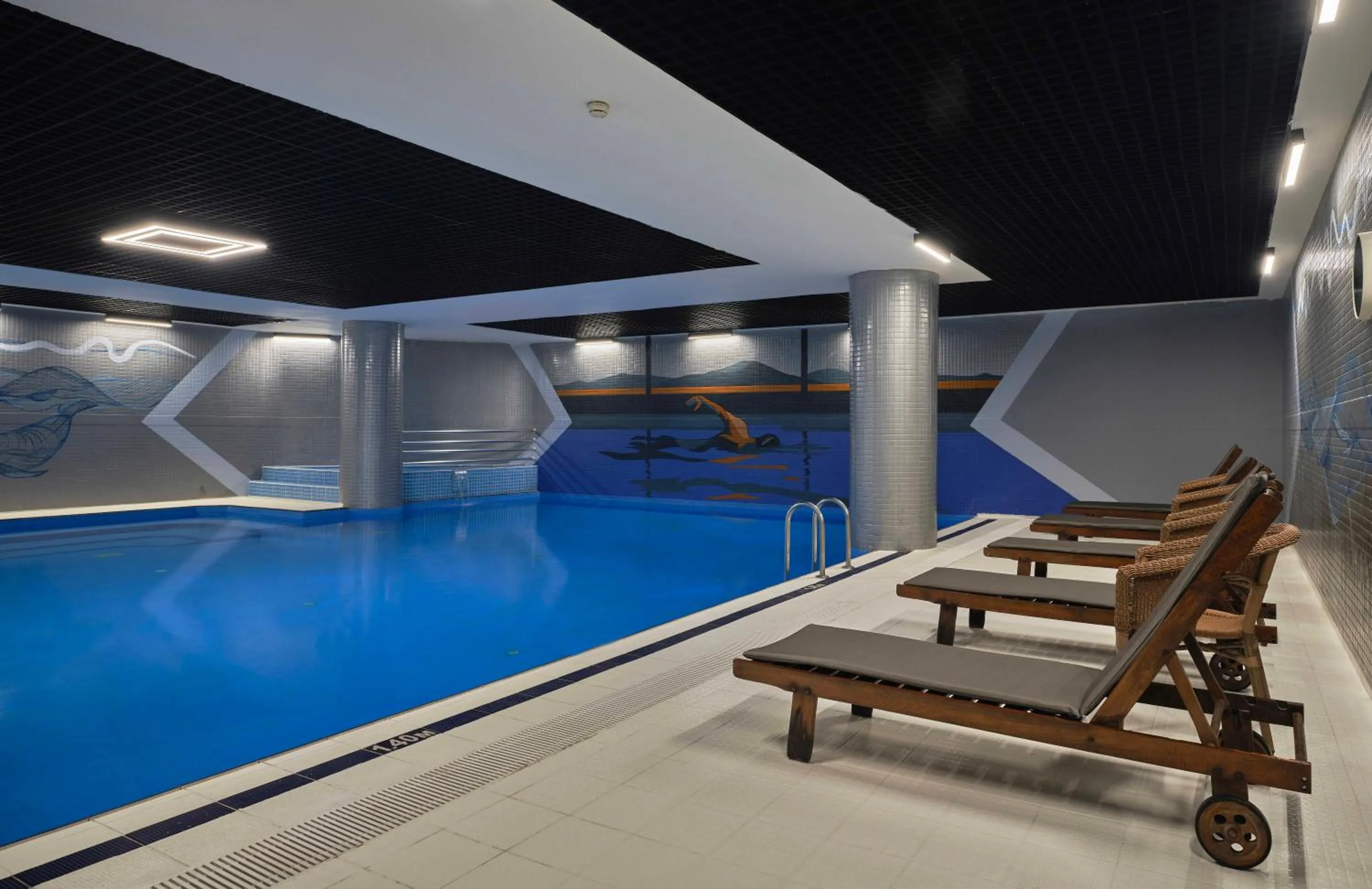 Swimming pool in Dedeman Sanliurfa