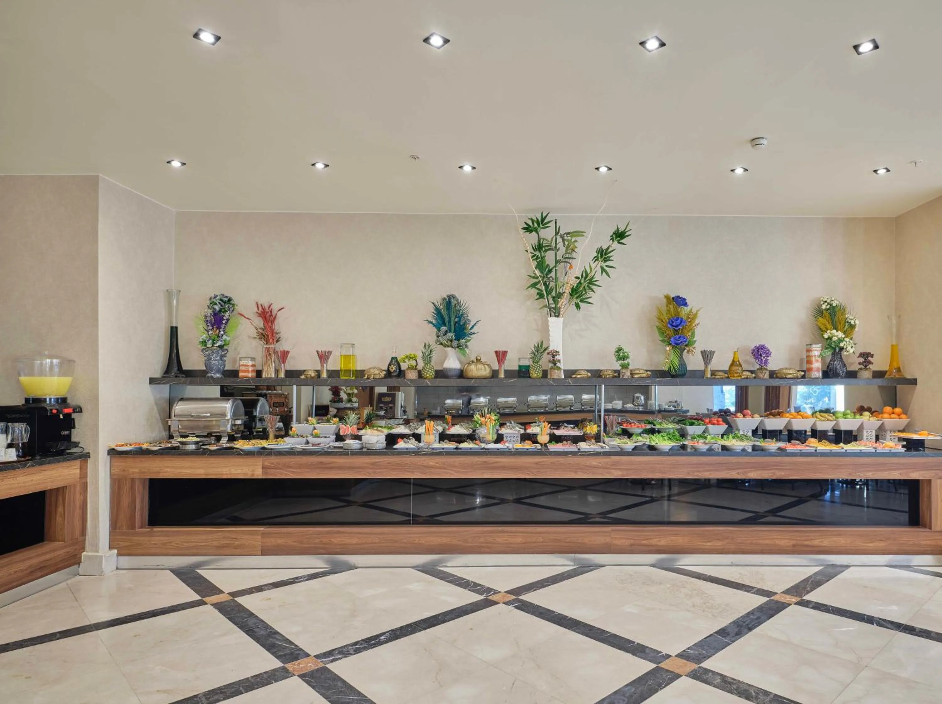 Food and drinks in Dedeman Sanliurfa