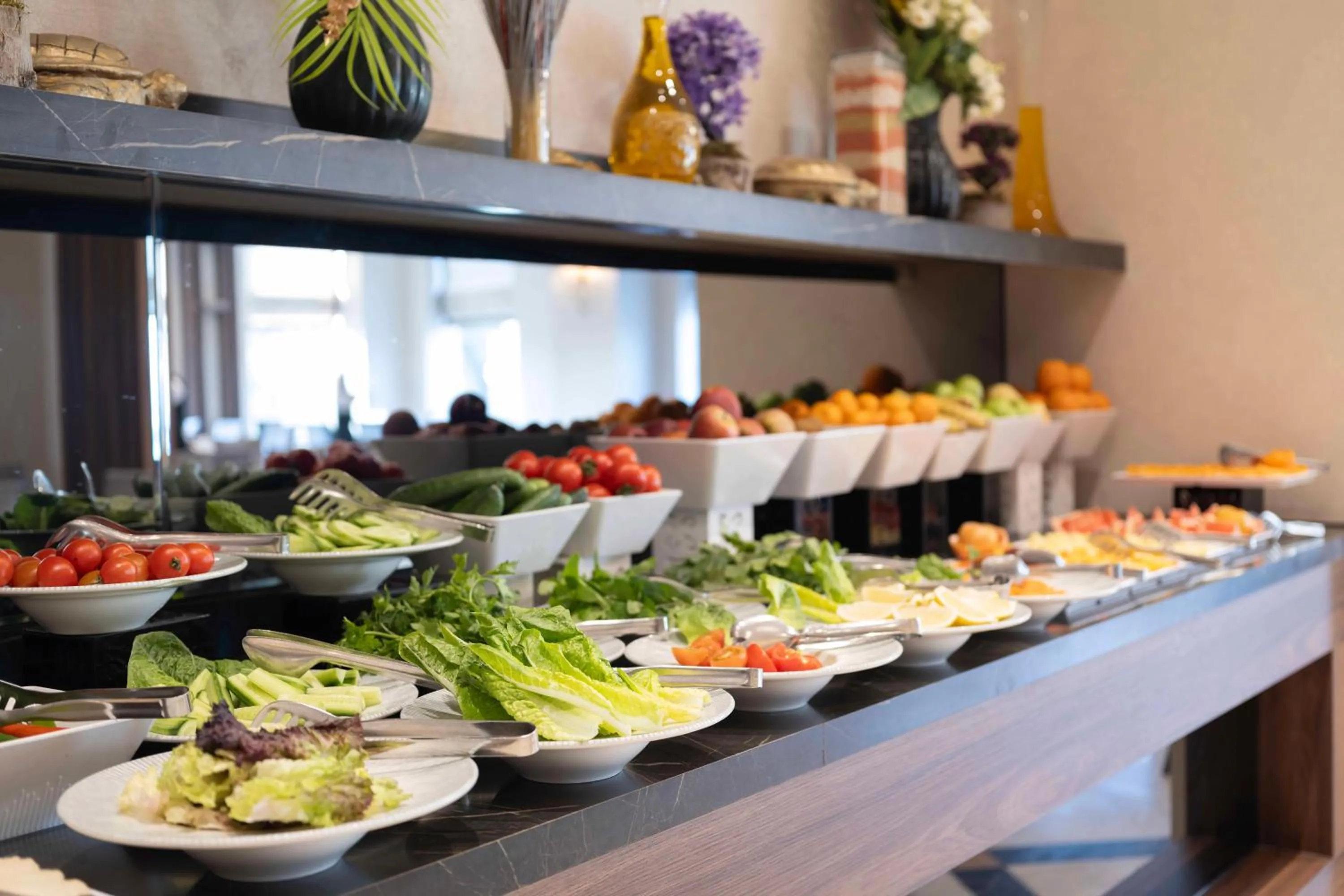 Food and drinks in Dedeman Sanliurfa