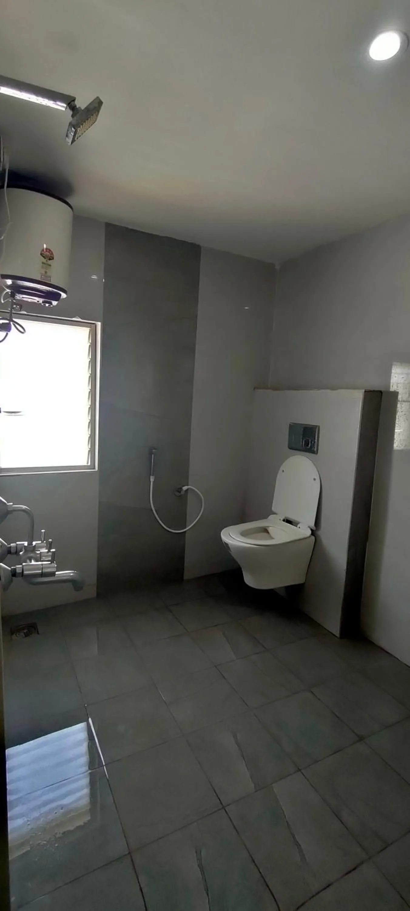 Srirathna Temple View Inn