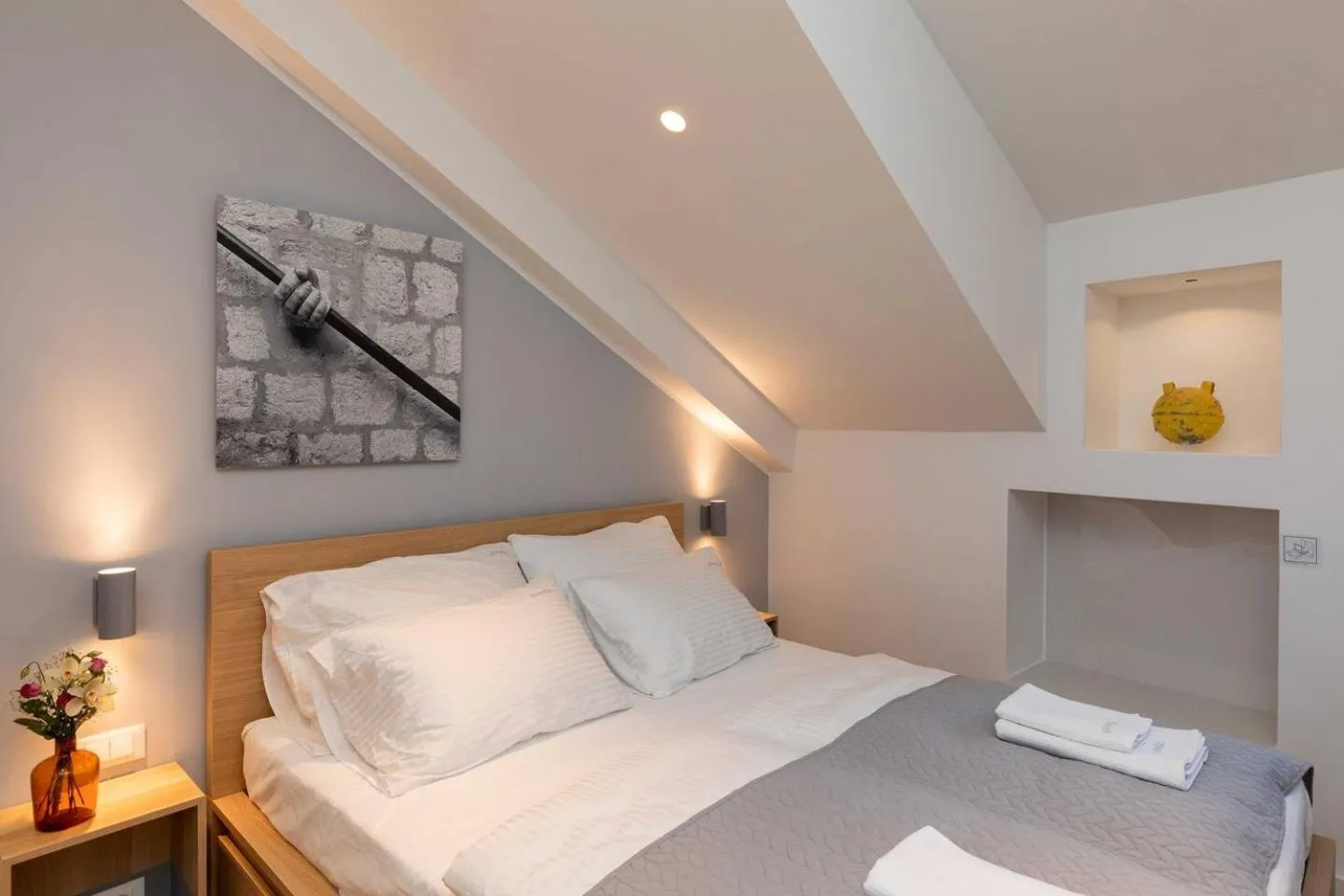 Bedroom, Bed in Old Town Apartments u nikse