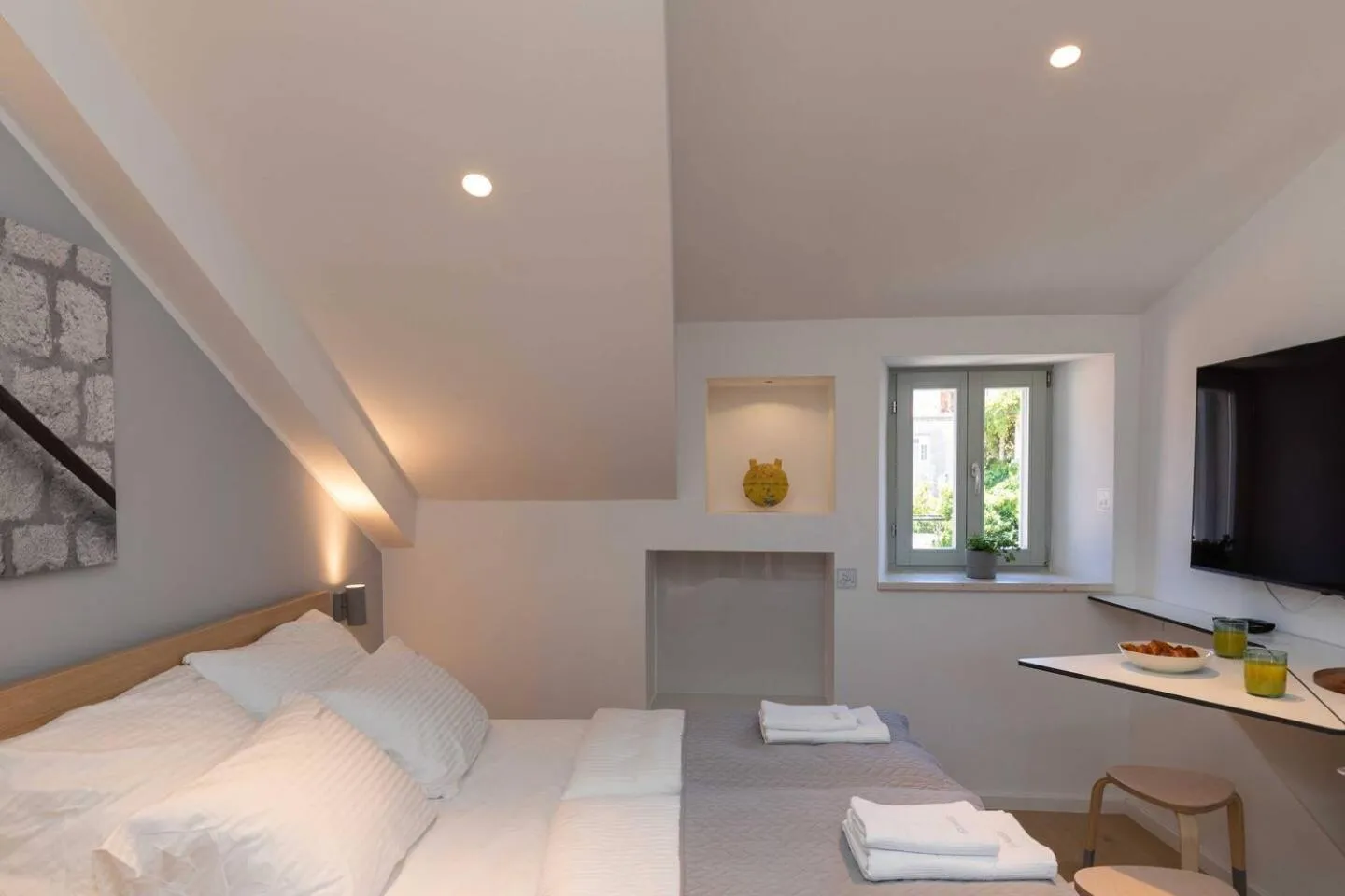 Bedroom, Bed in Old Town Apartments u nikse