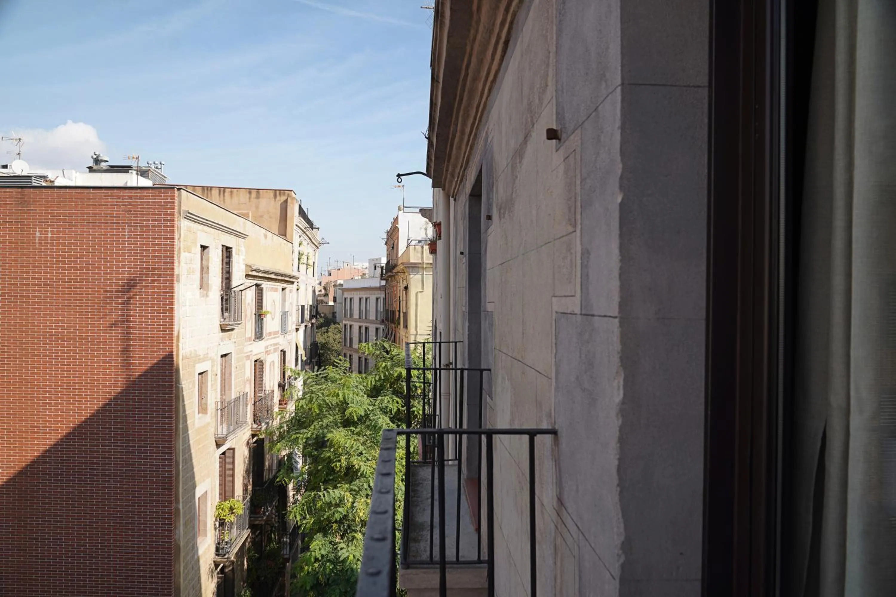 City view in Numa Barcelona Lustre