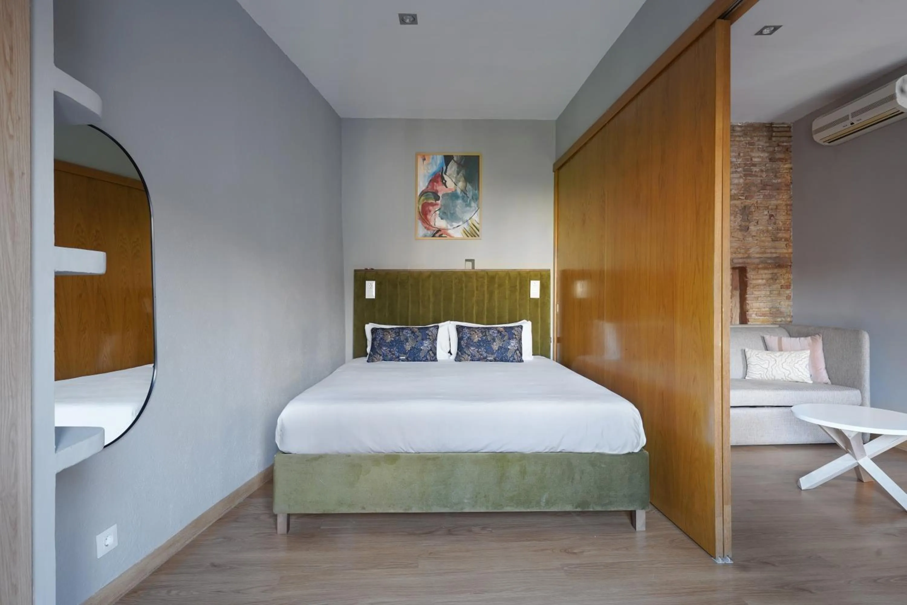 Bed in Numa Barcelona Lustre