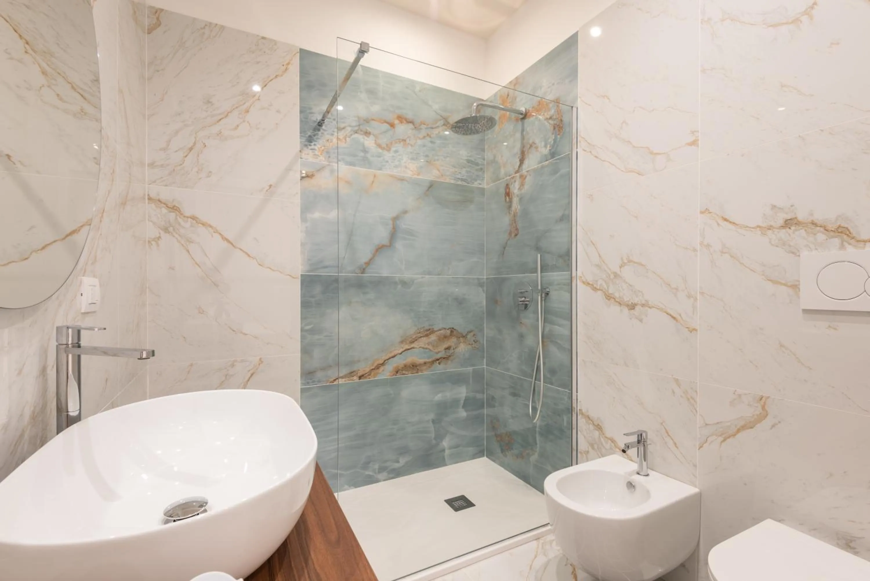 Shower in Quattro Perle