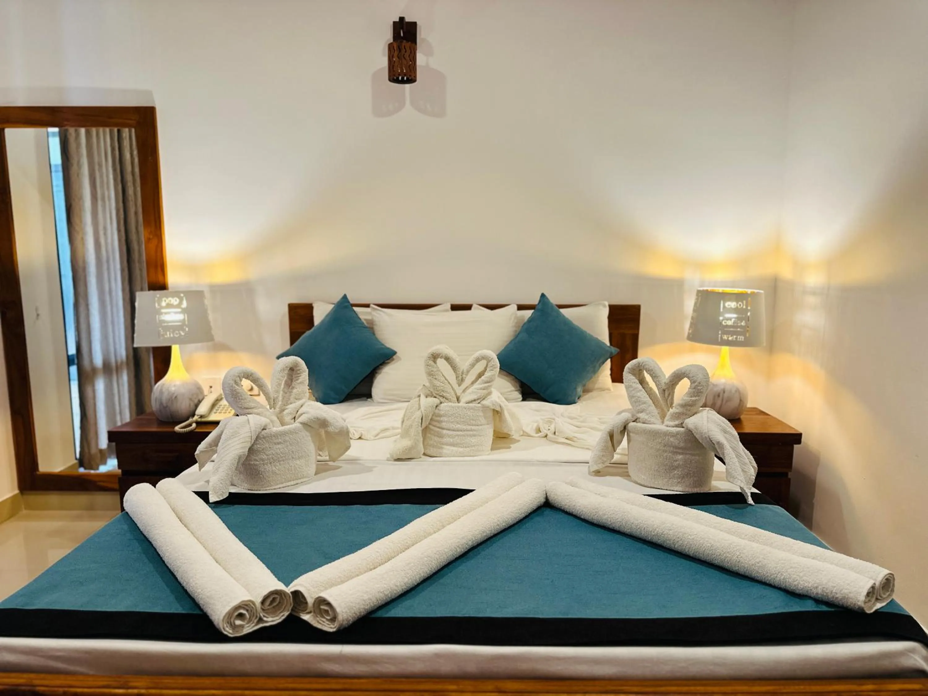 Bed in Gamodh Citadel Resort