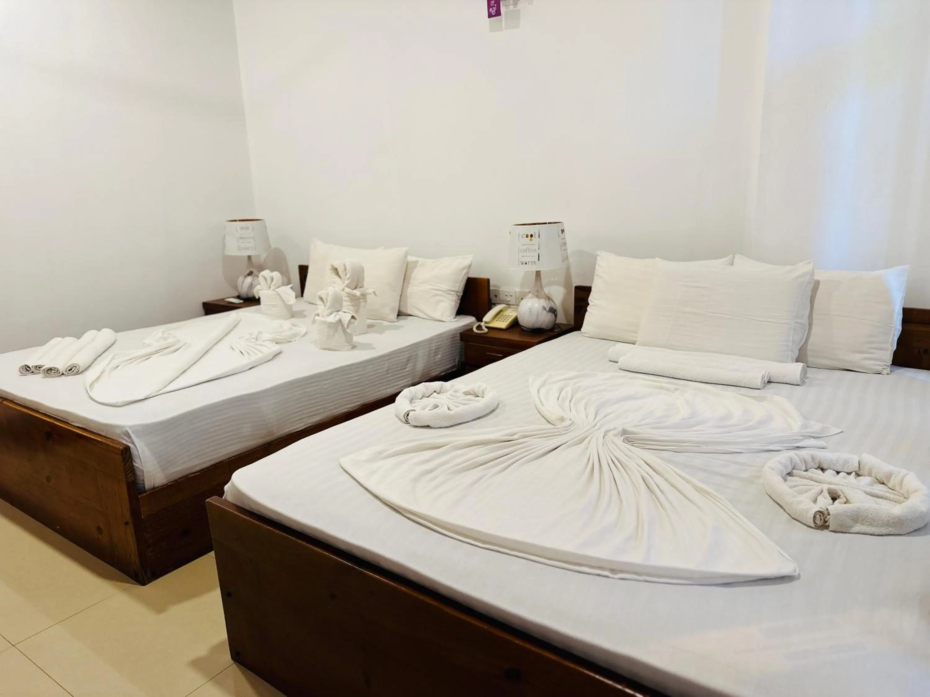 Bed in Gamodh Citadel Resort