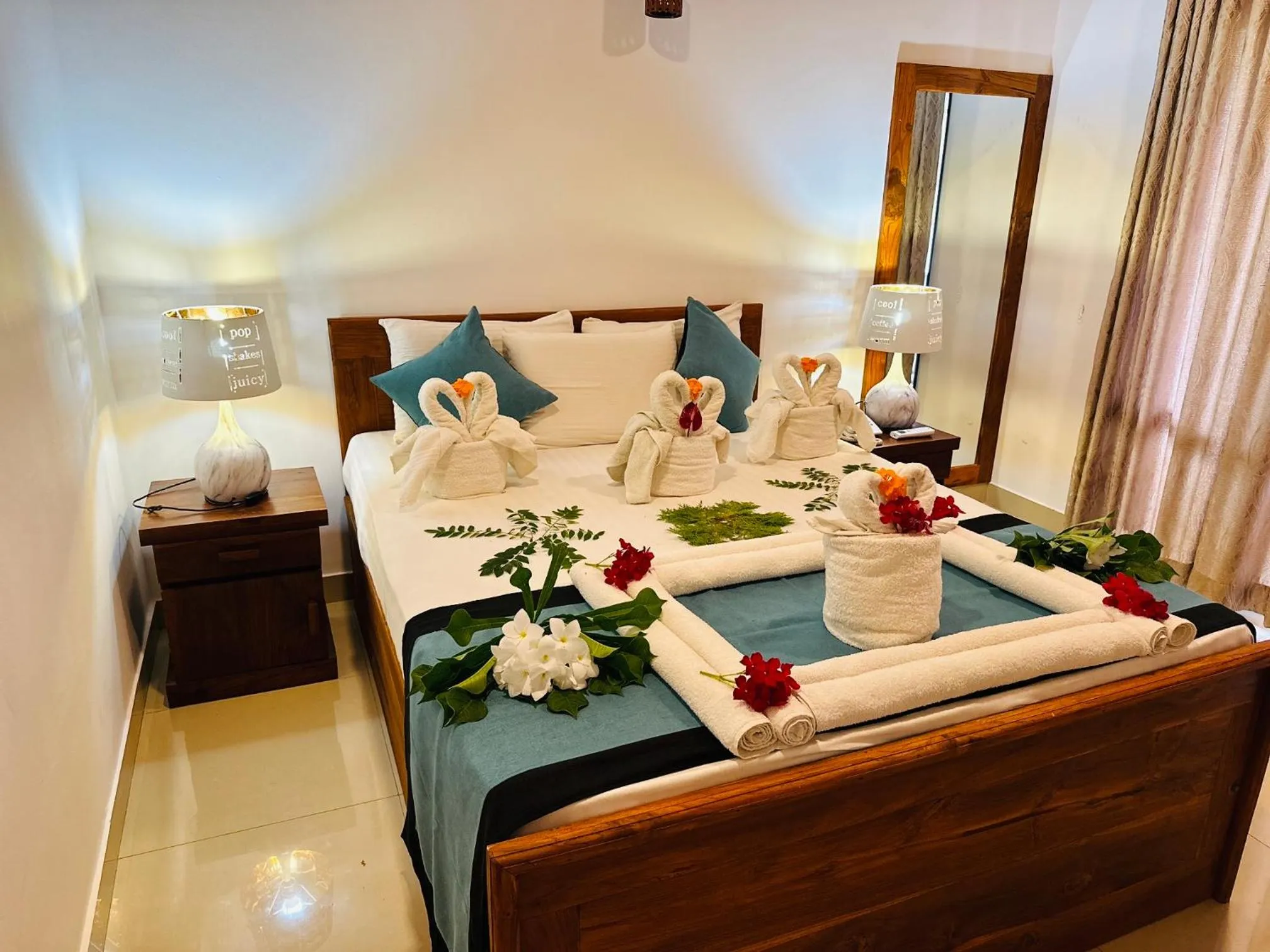 Bedroom, Bed in Gamodh Citadel Resort