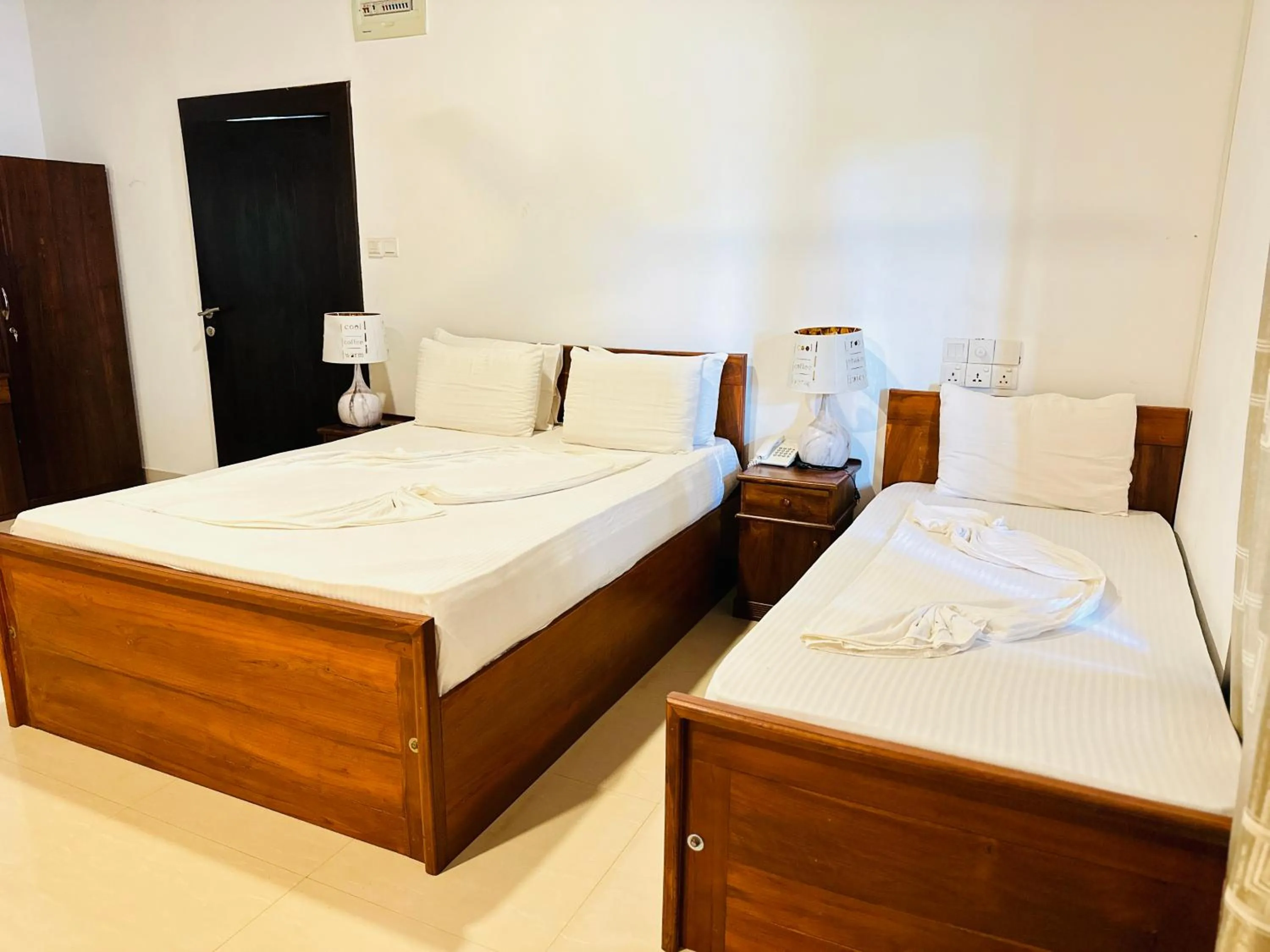 Bedroom, Bed in Gamodh Citadel Resort