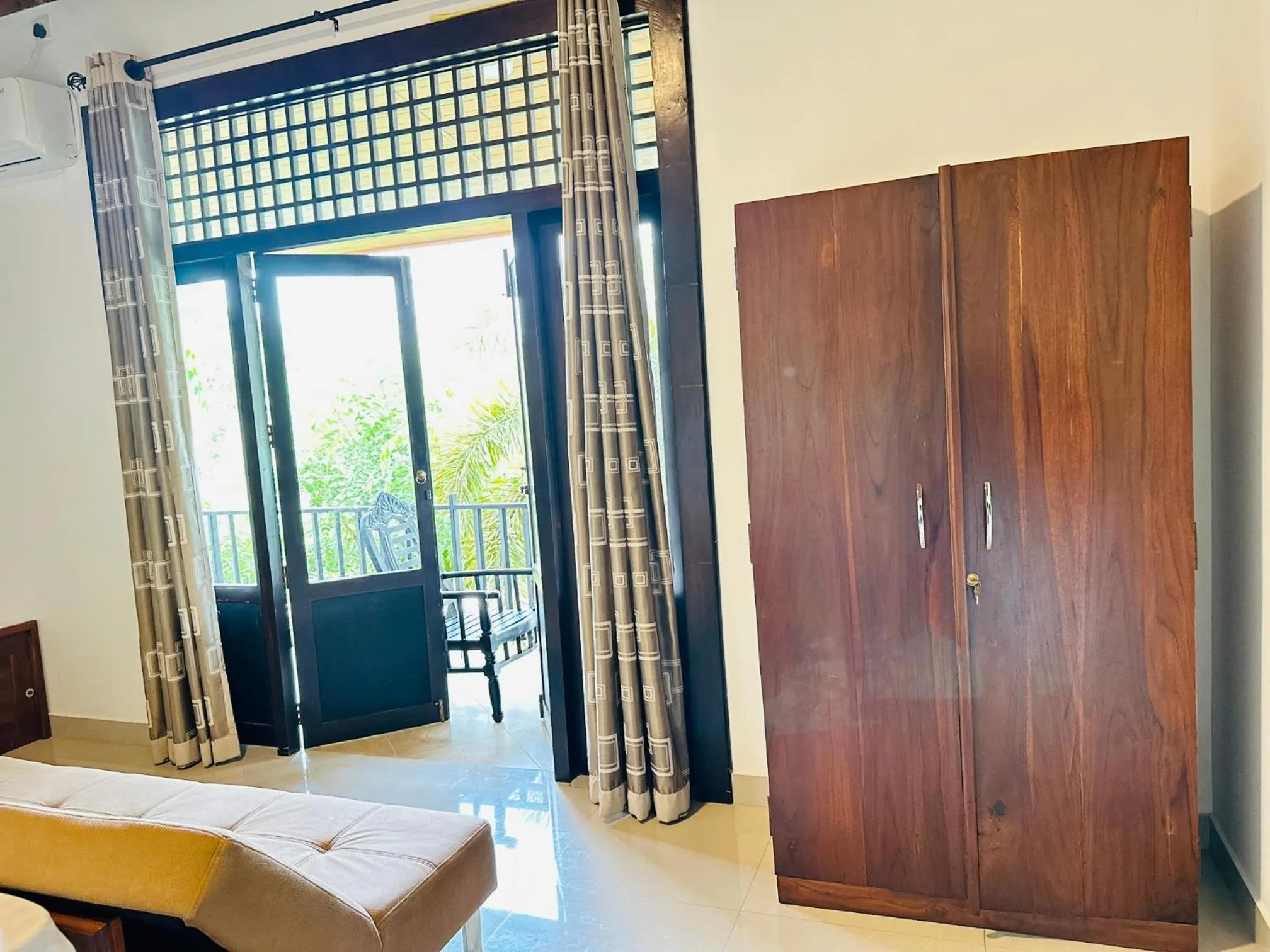 Bed in Gamodh Citadel Resort