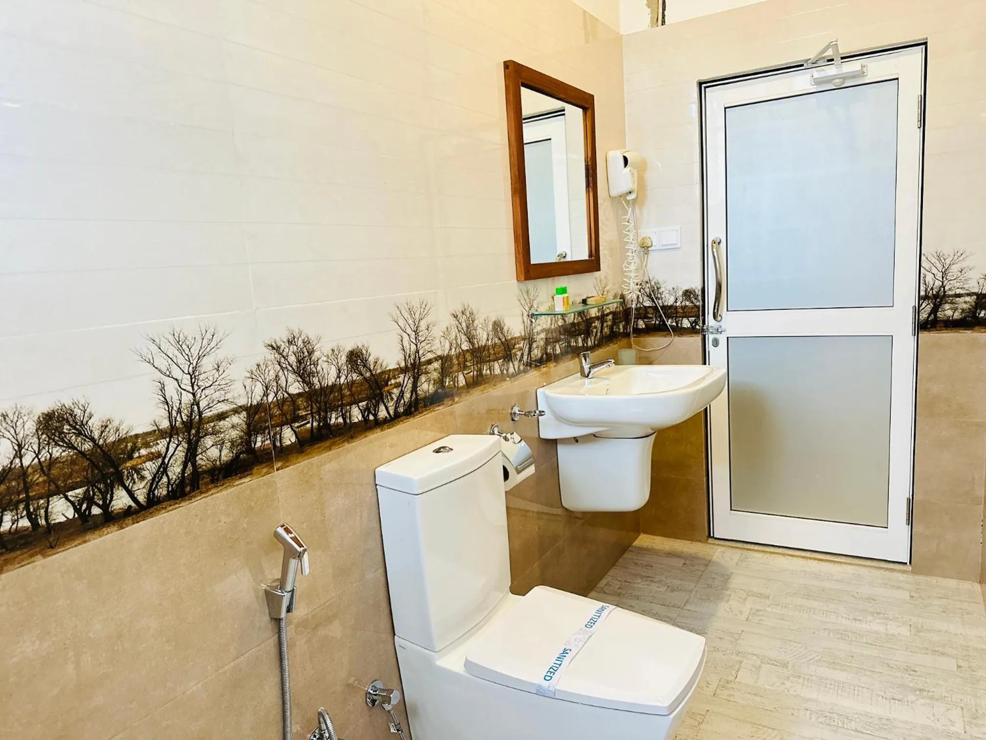 Toilet in Gamodh Citadel Resort