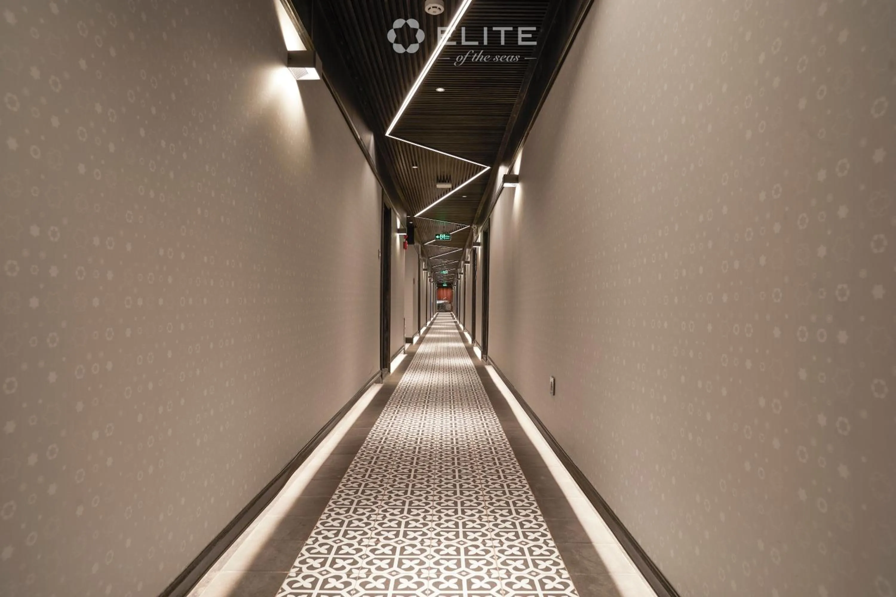 Property building in Elite of the Seas