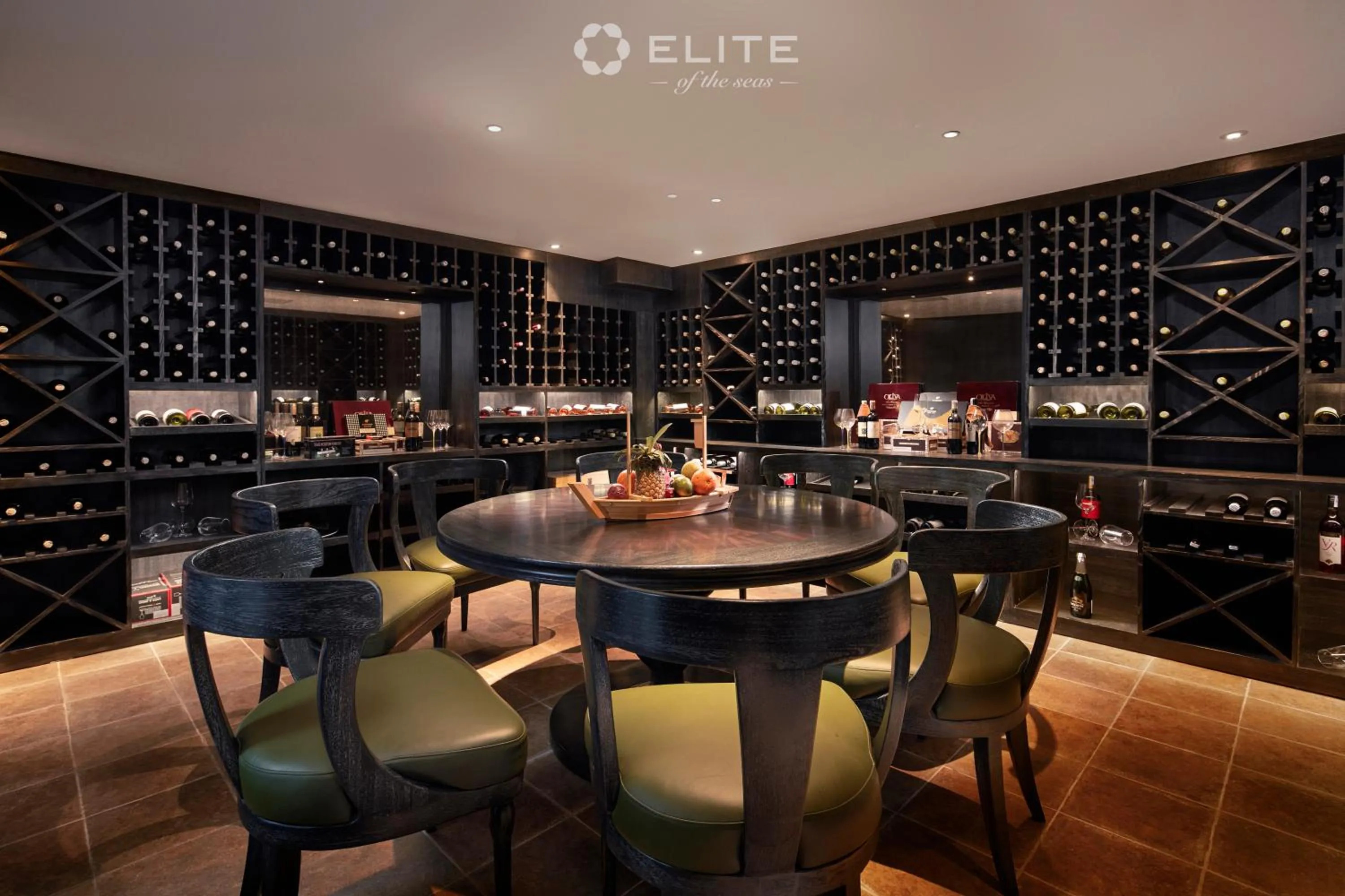 Restaurant/places to eat in Elite of the Seas