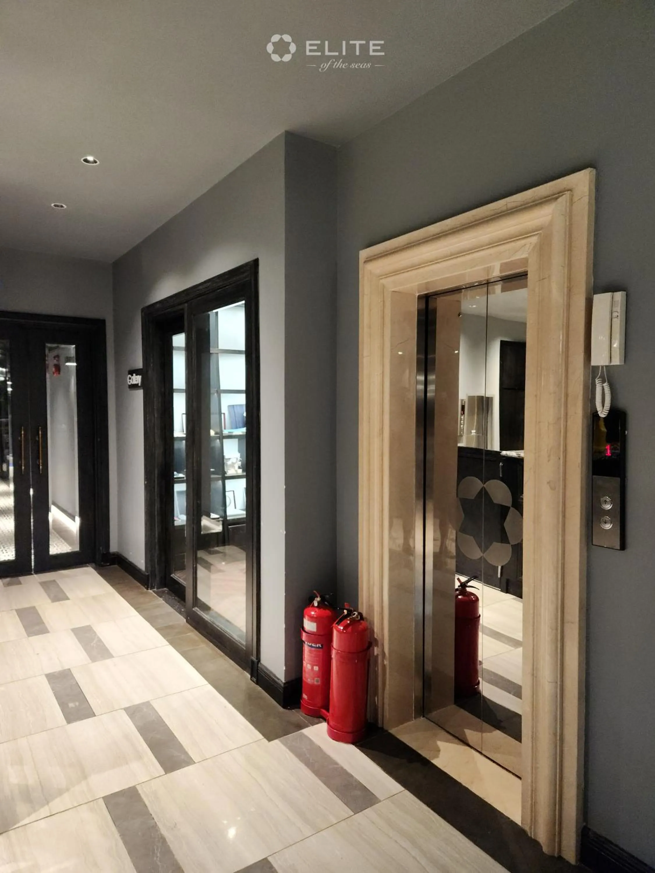 Property building in Elite of the Seas