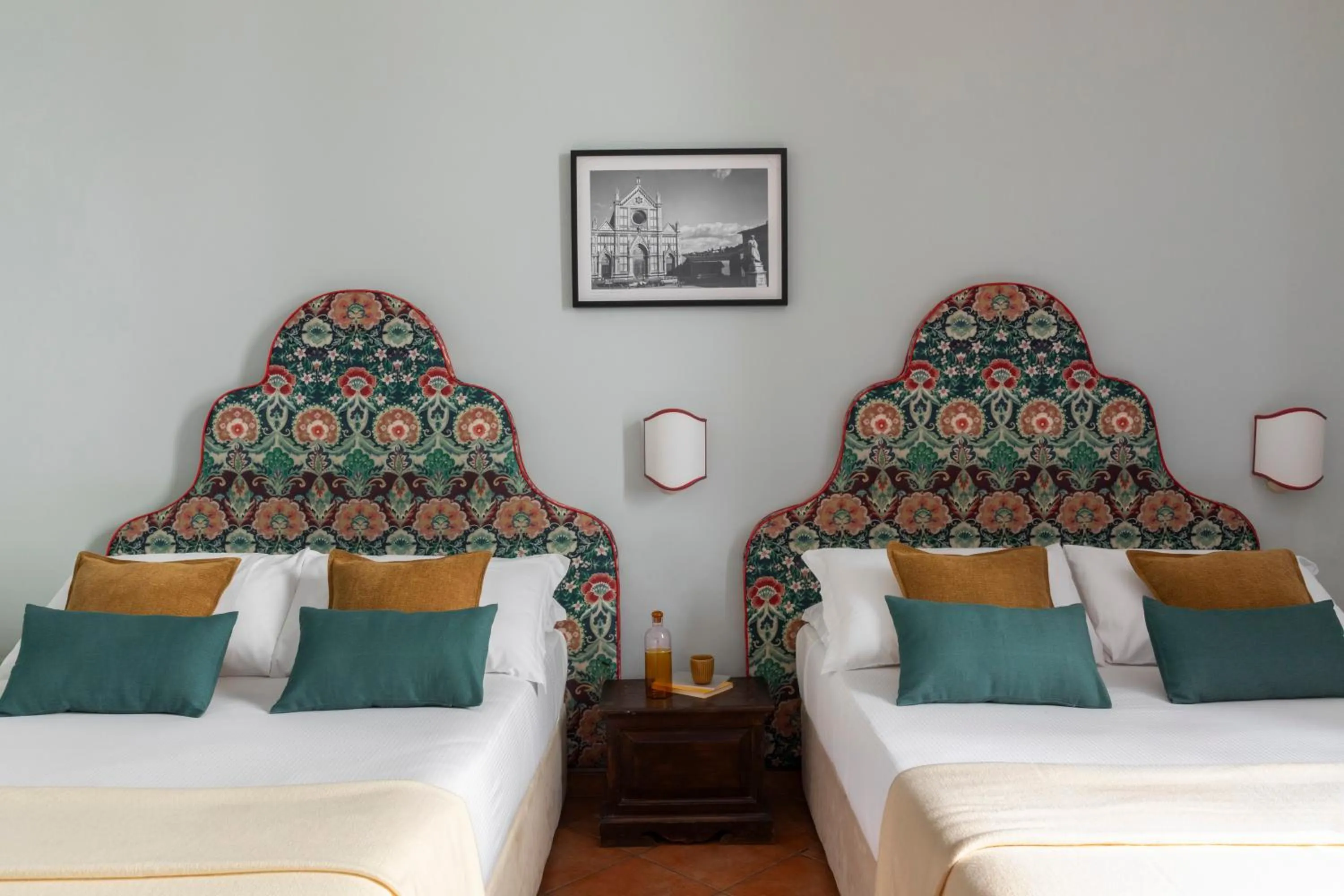 Bed in Hotel Galileo