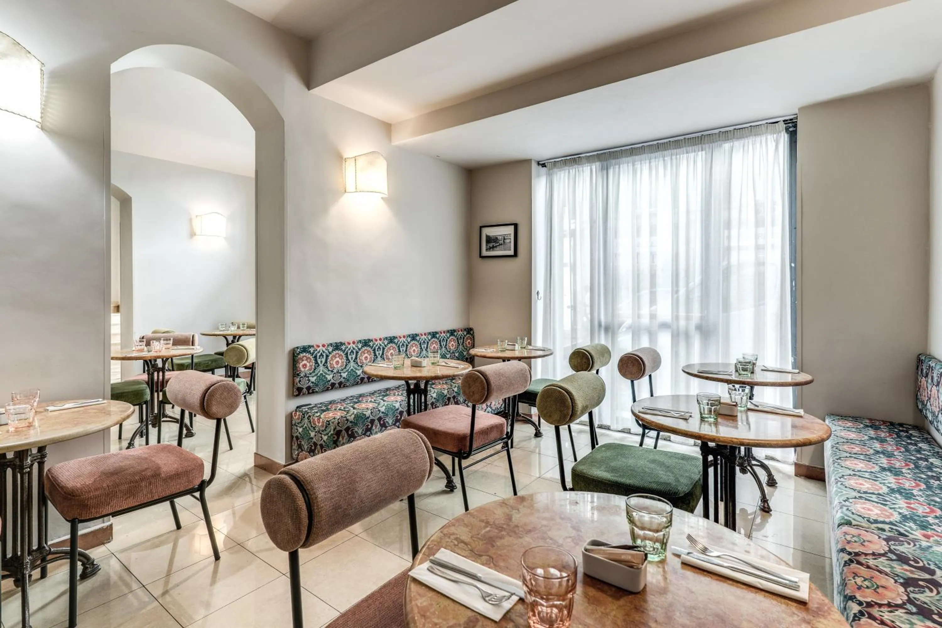 Breakfast in Hotel Galileo