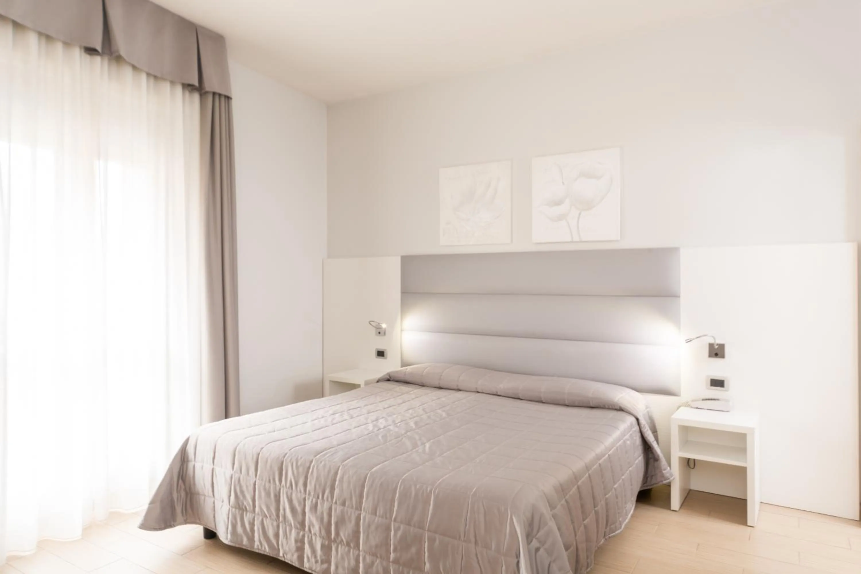 Bed in Hotel University