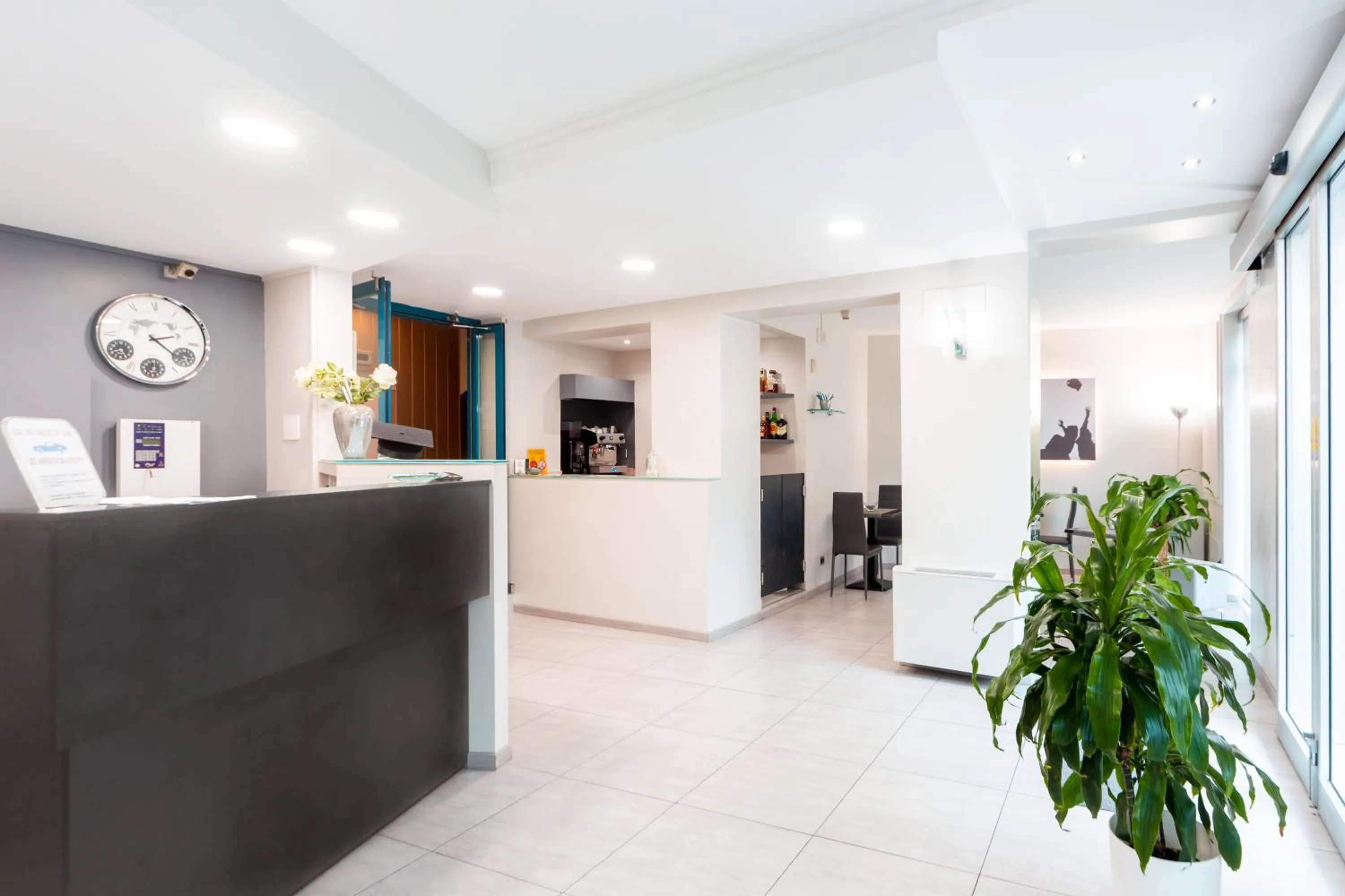 Lobby or reception in Hotel University