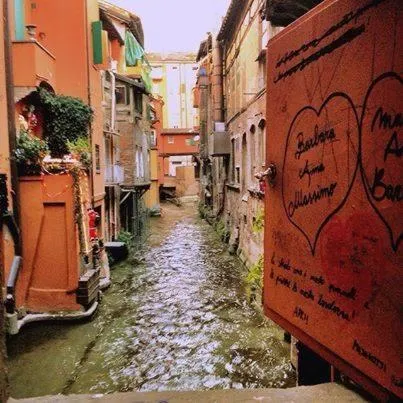 Nearby landmark in Hotel University