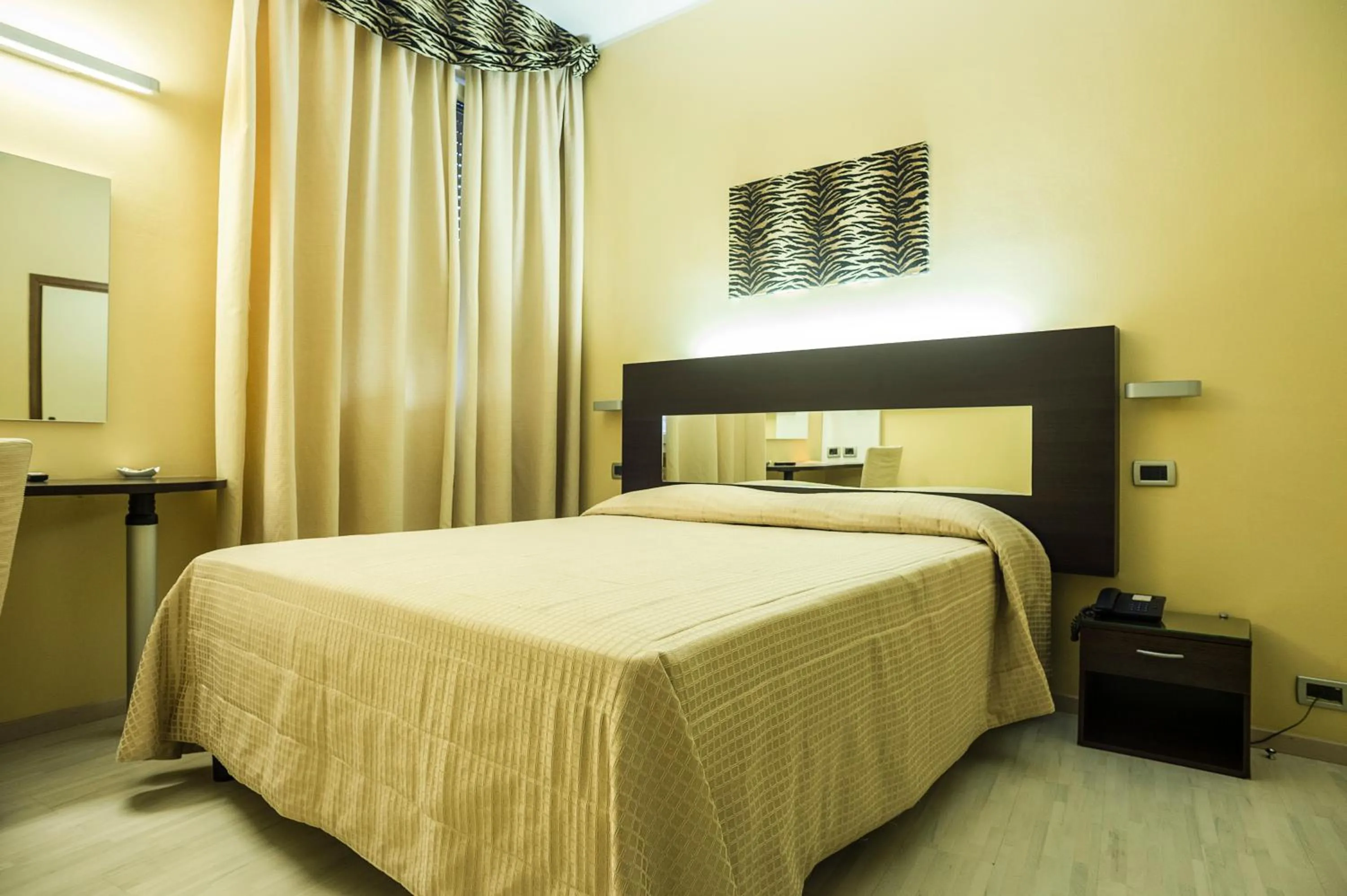 Bed in Hotel University