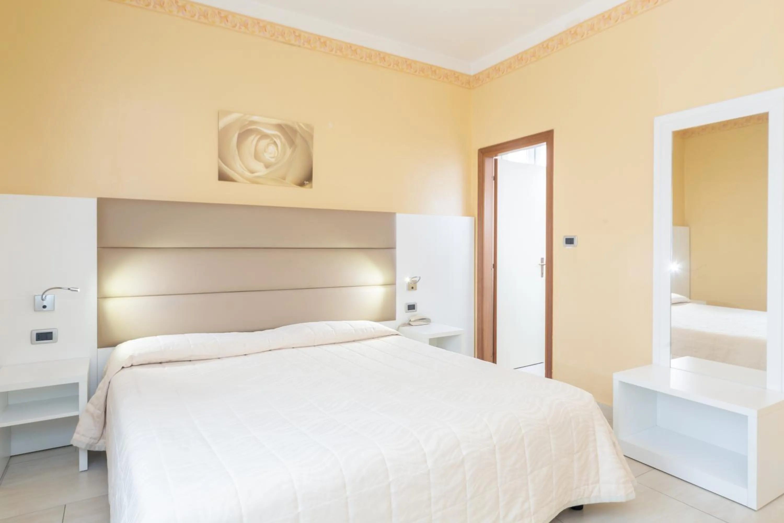 Bed in Hotel University