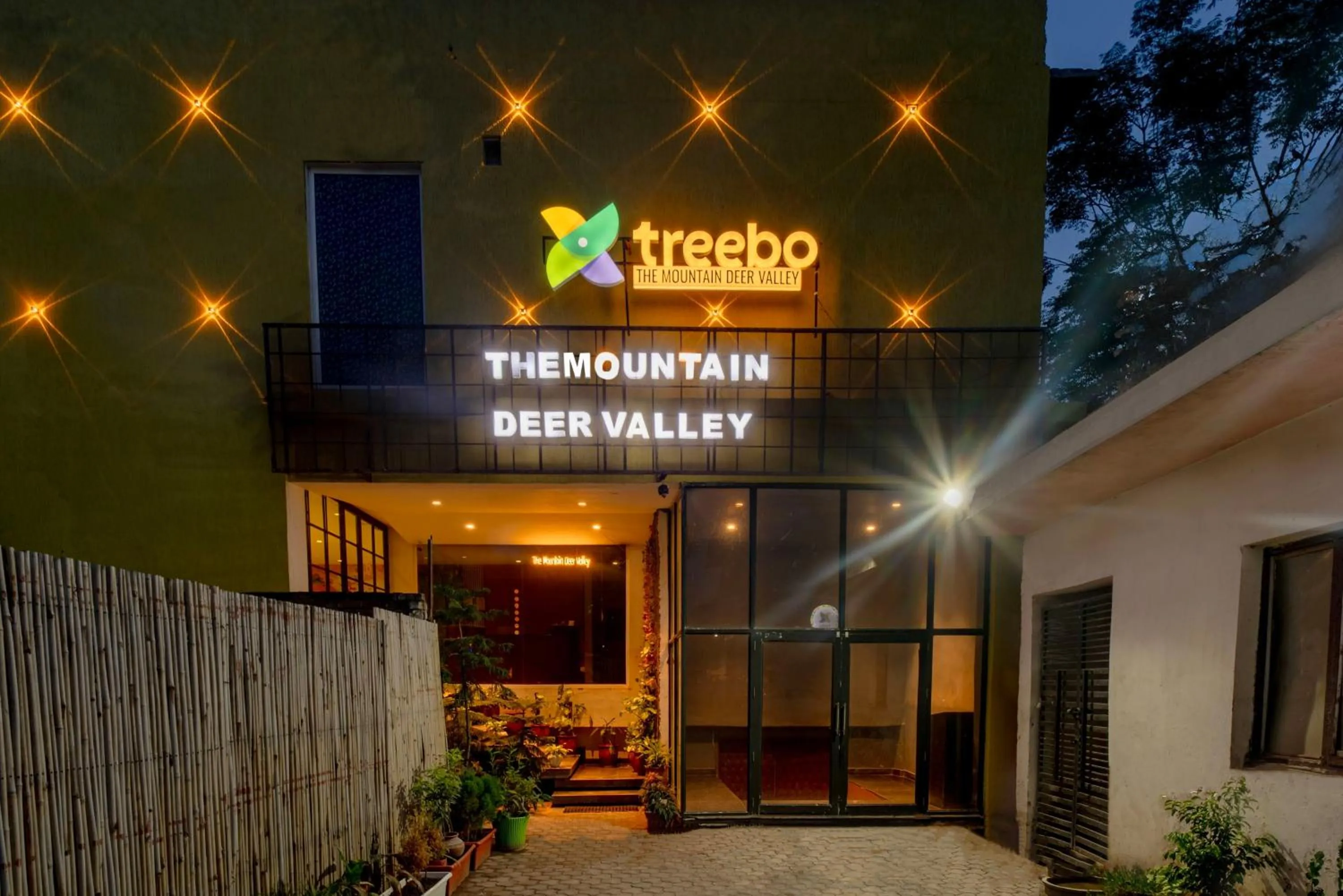 Property building in Treebo The Mountain Deer Valley Near PGI