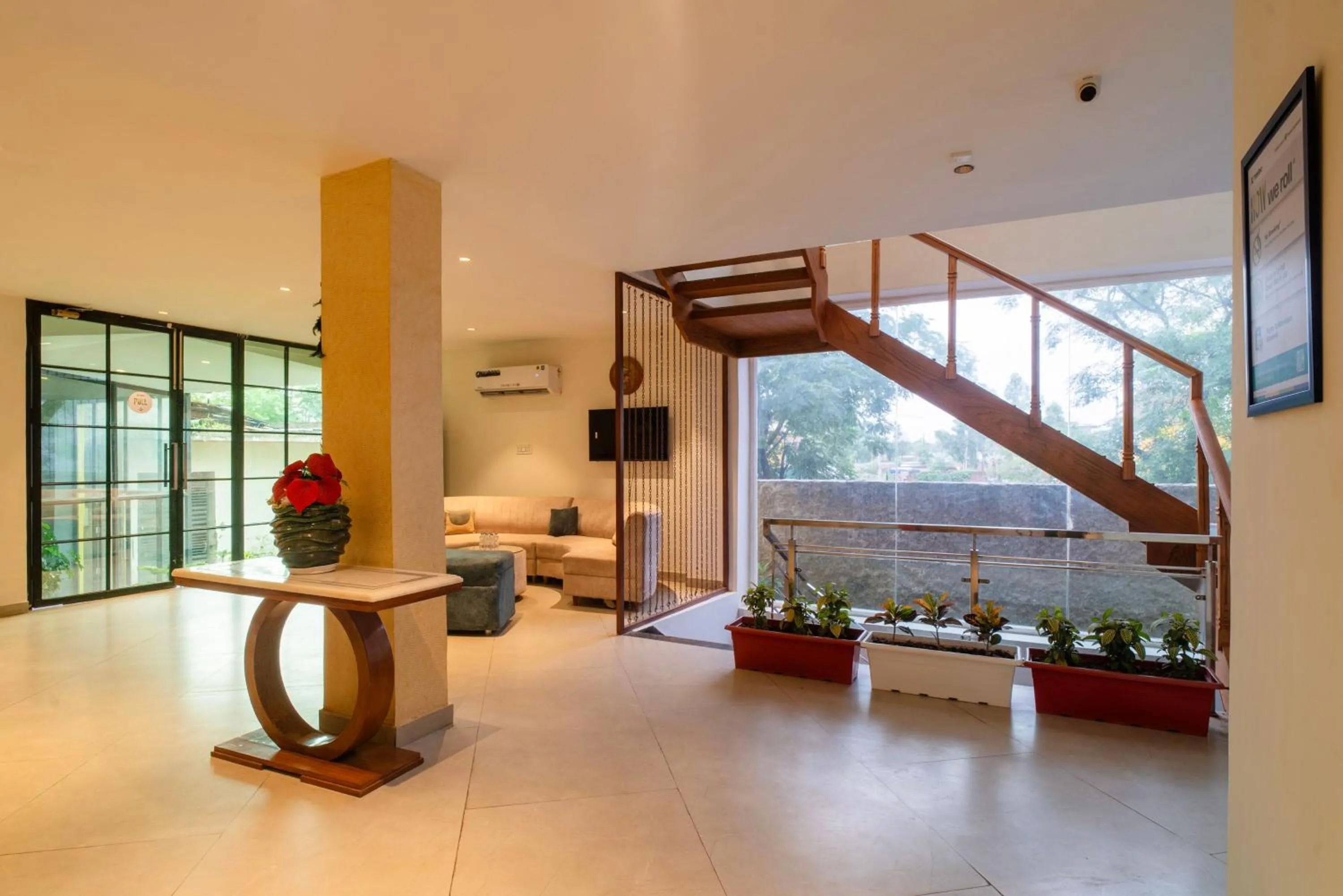 Lobby or reception in Treebo The Mountain Deer Valley Near PGI