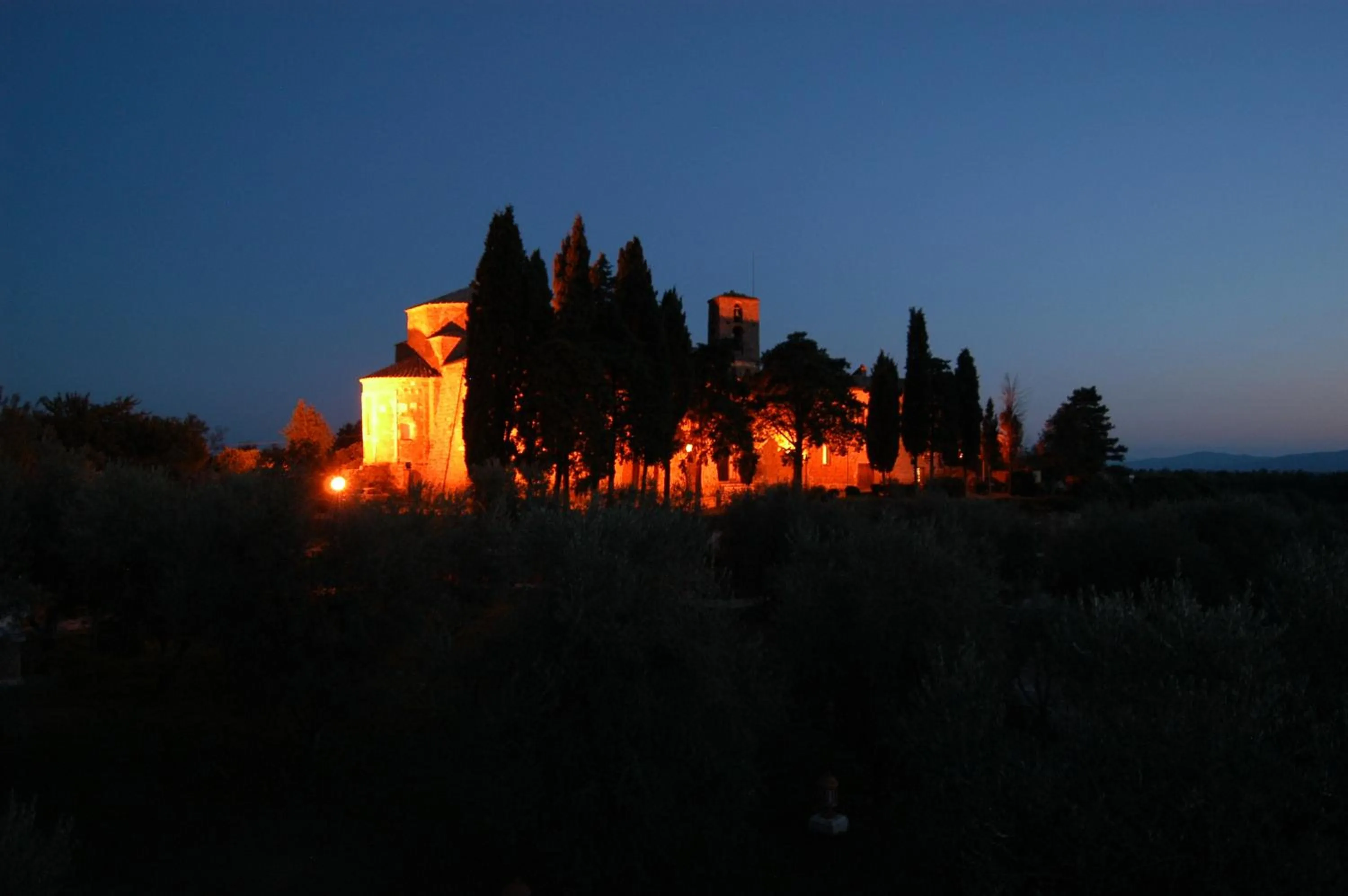Street view in Sovana Hotel & Resort