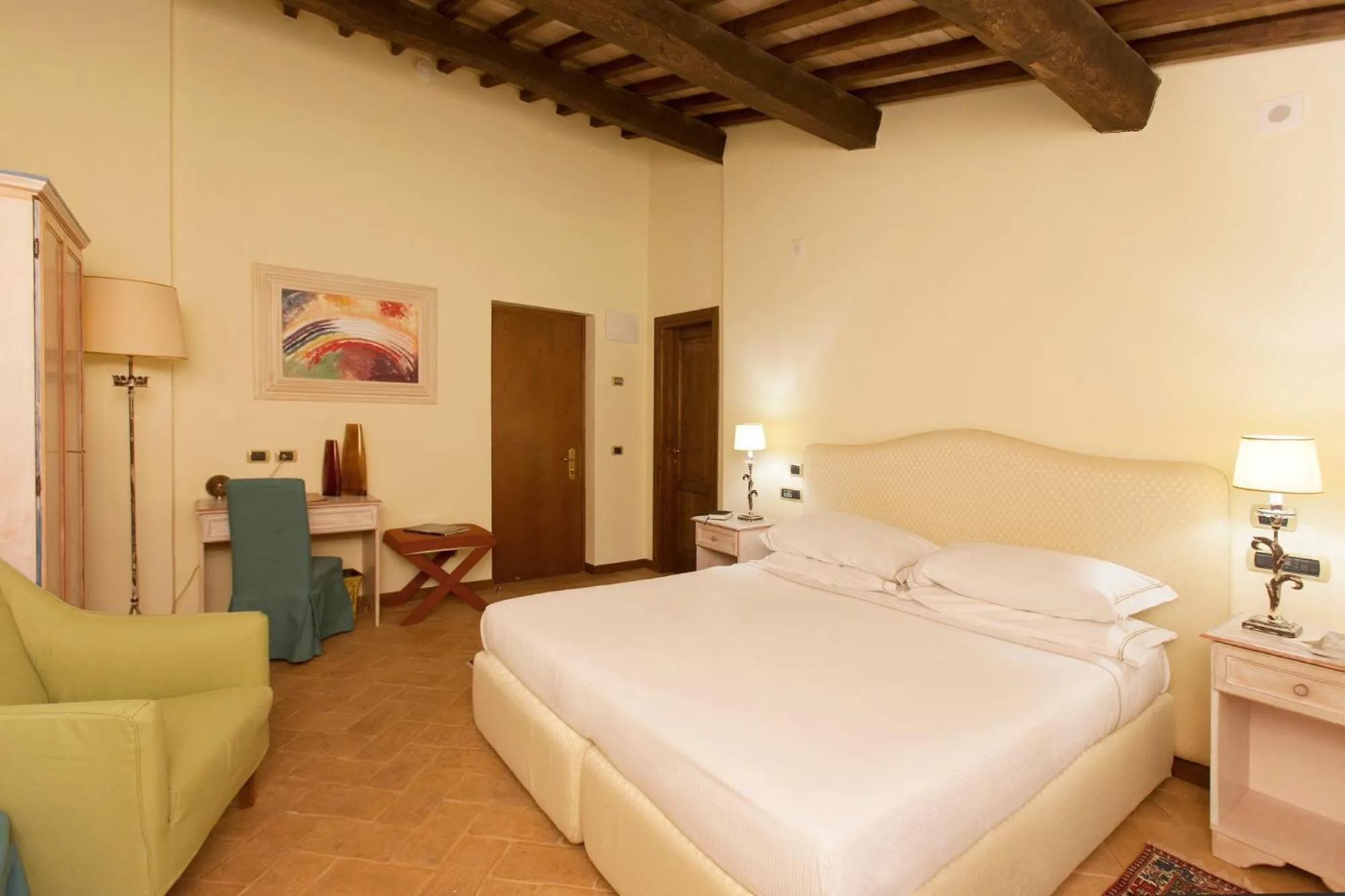 Photo of the whole room, Bed in Sovana Hotel & Resort