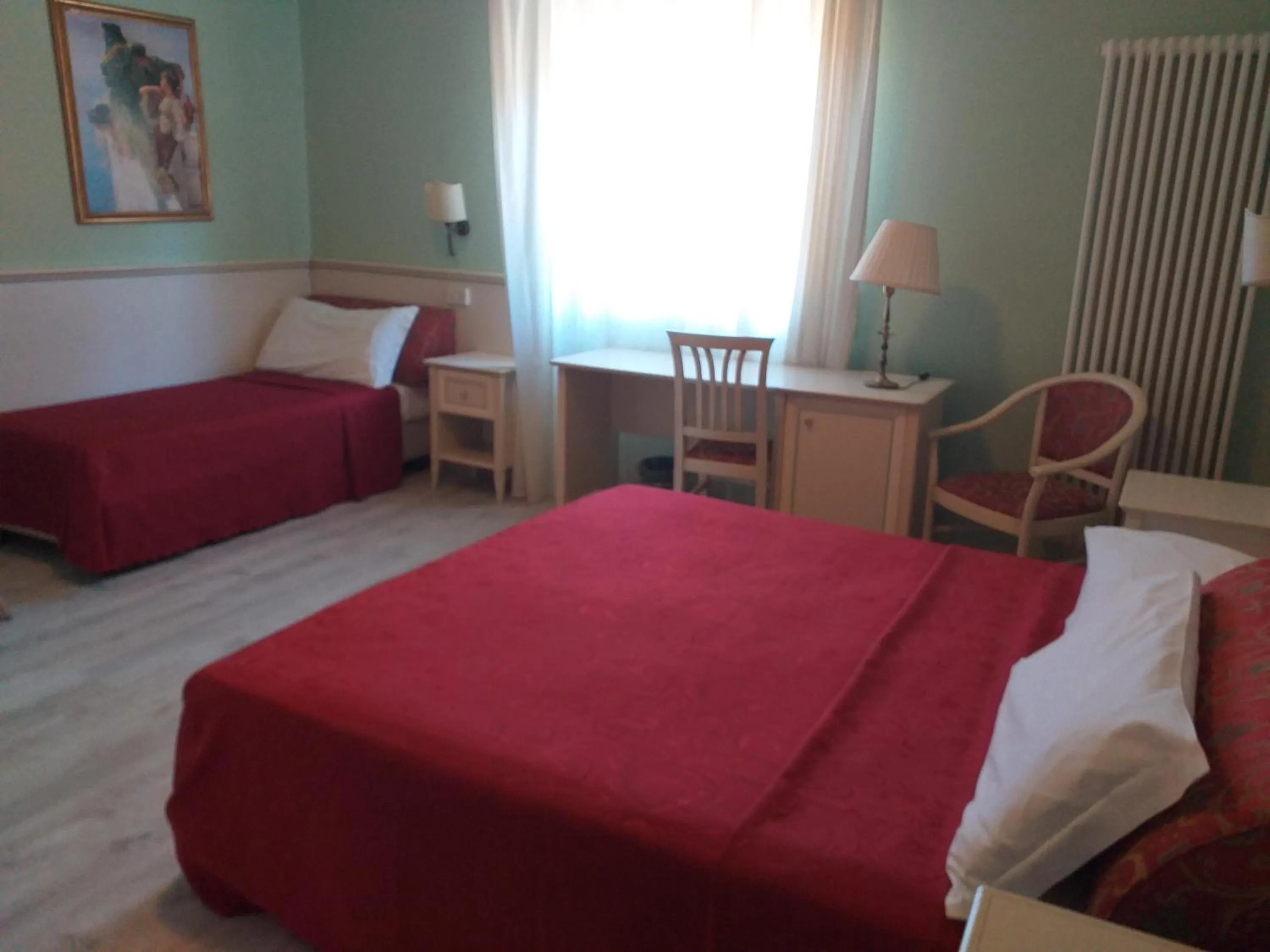 Bed in Hotel Monna Lisa