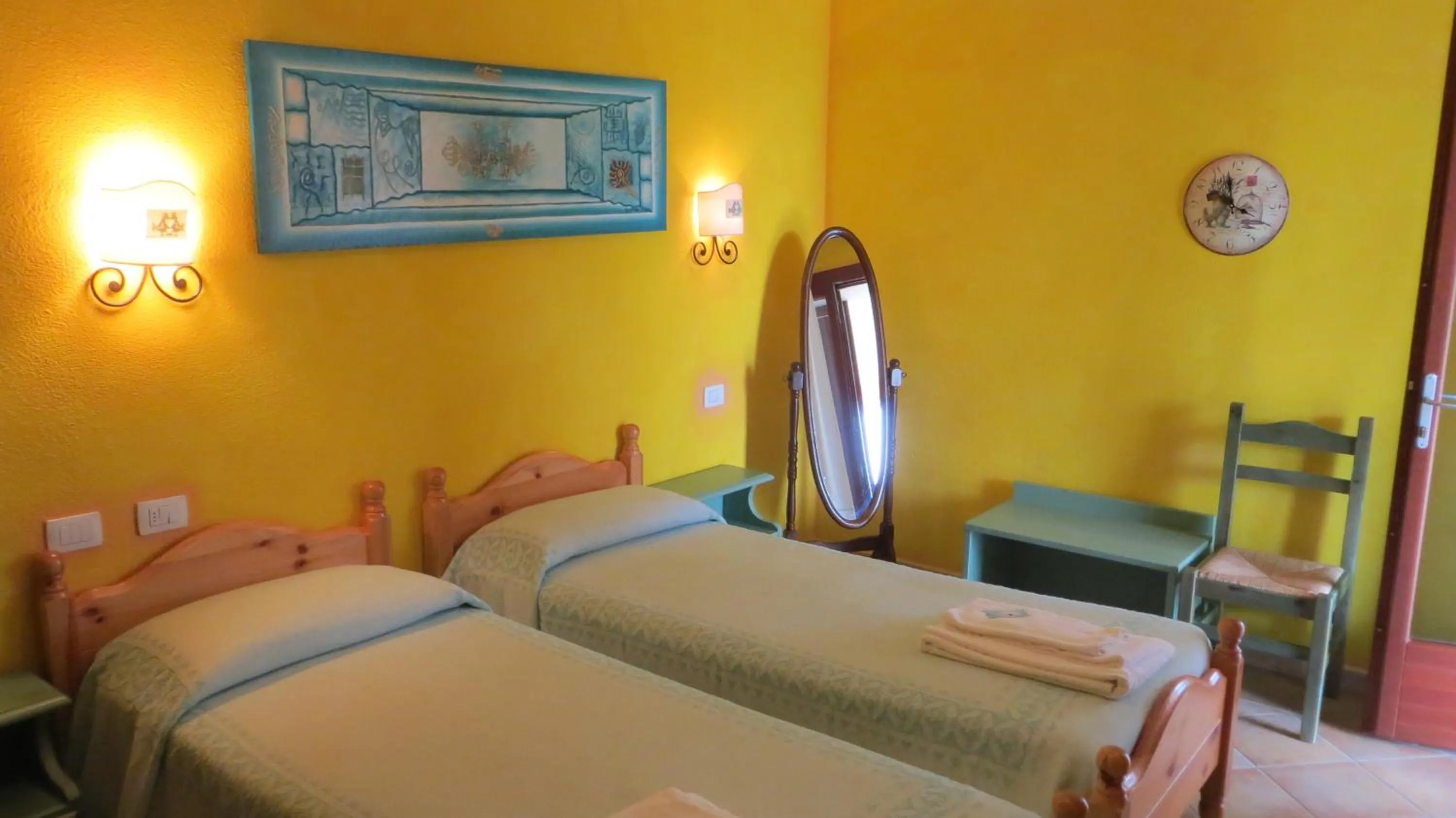 Decorative detail in Il Viandante