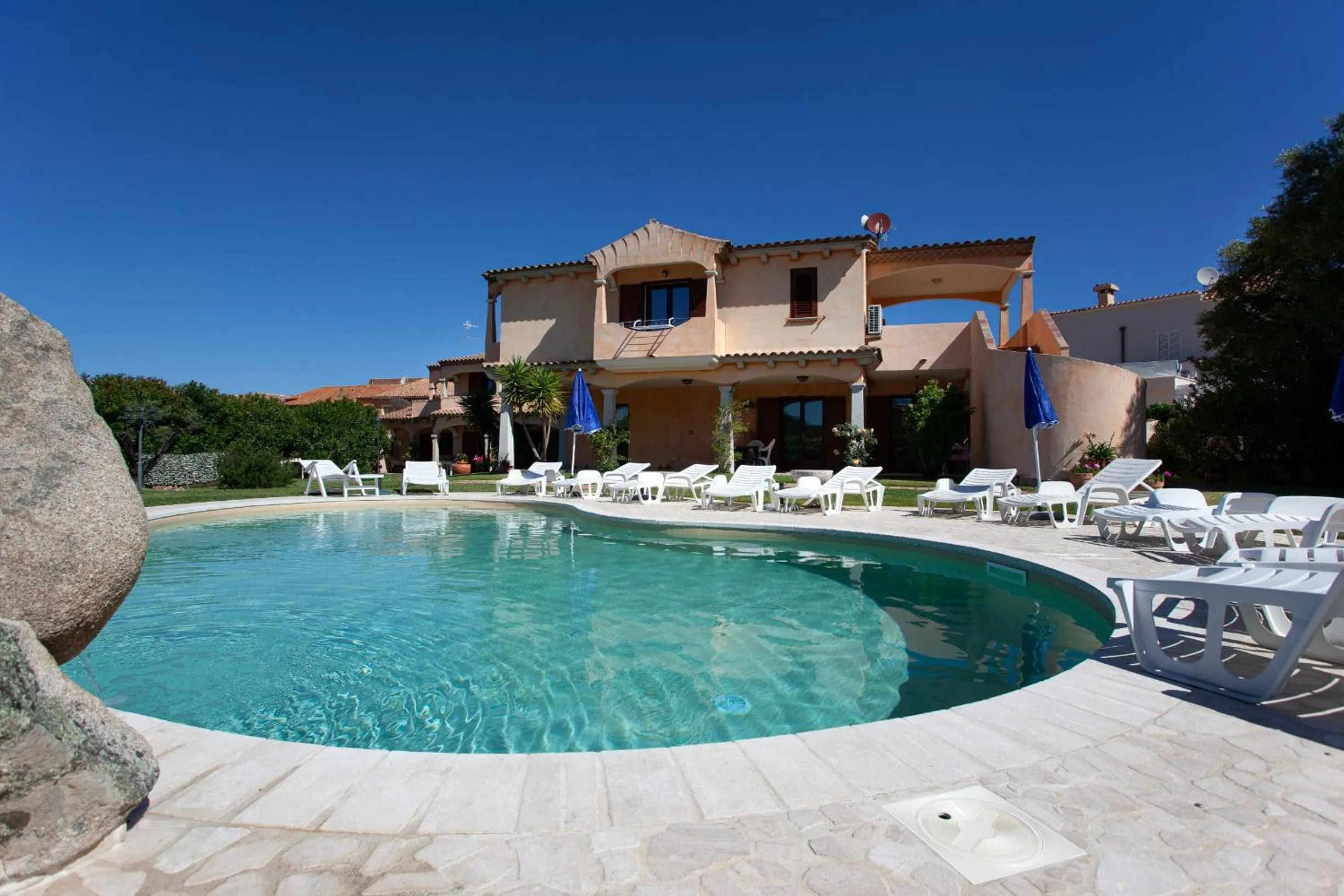 Swimming pool in Il Viandante