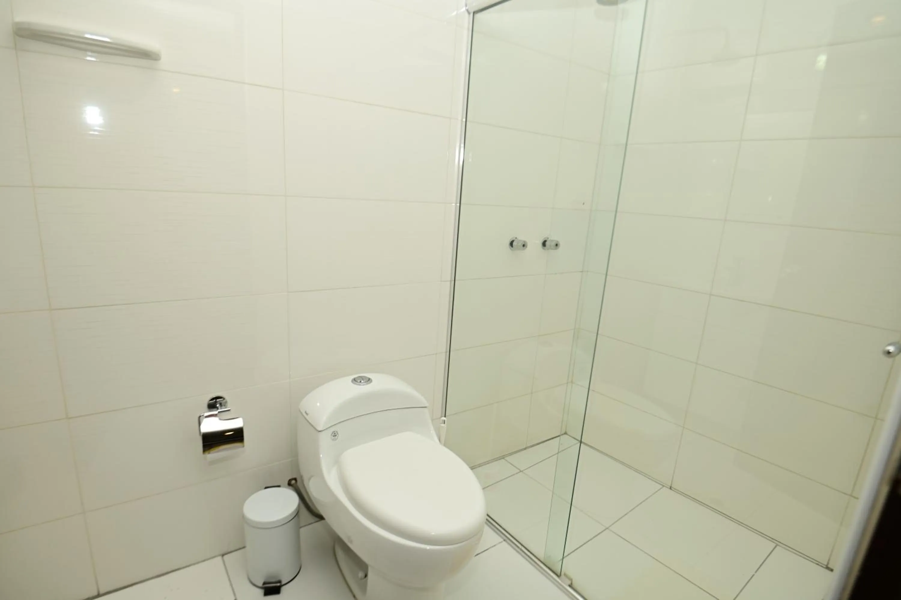 Shower in Bon Repos Boutique